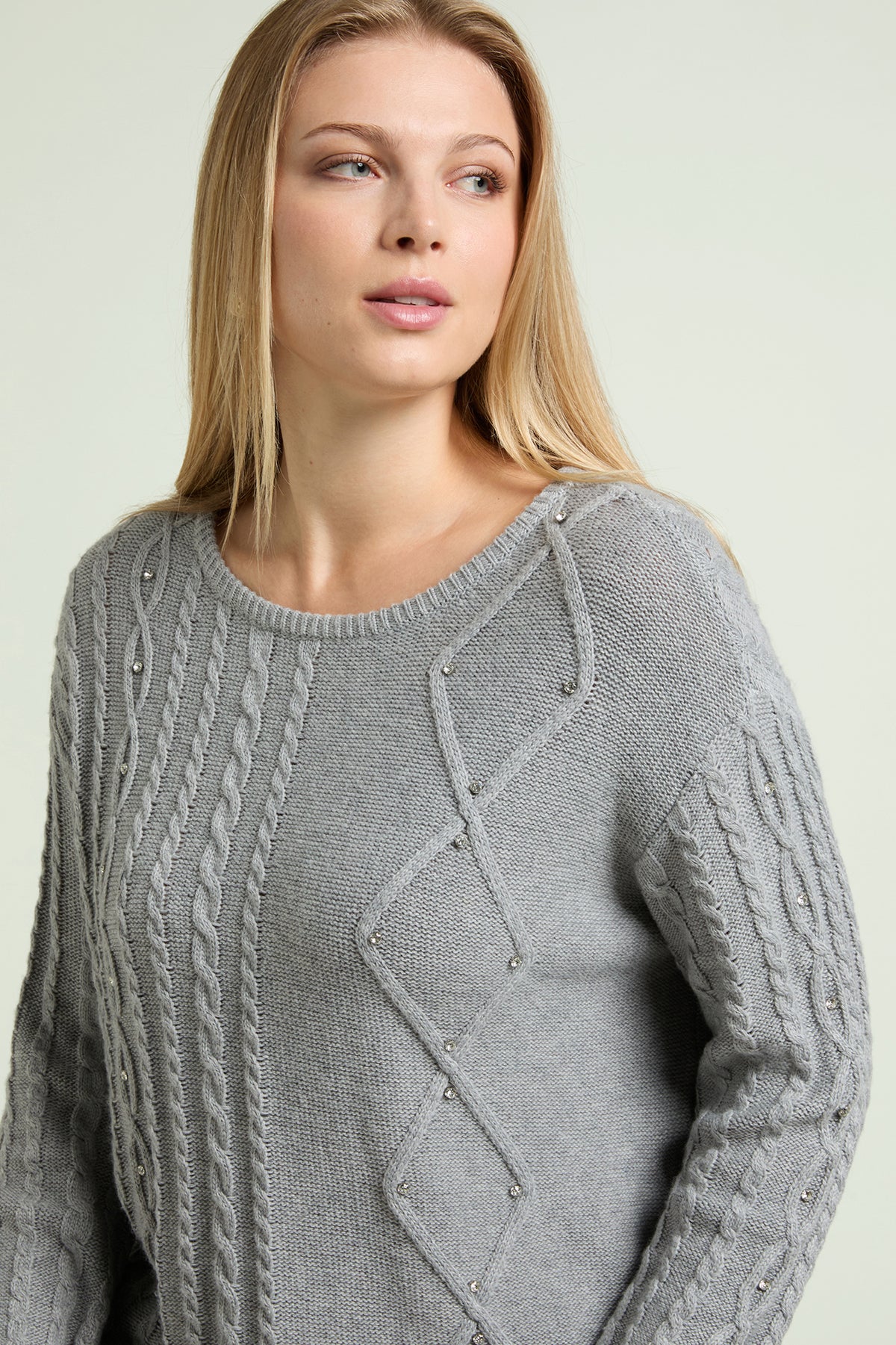 MAGLIA A TRECCE CON CASTONI