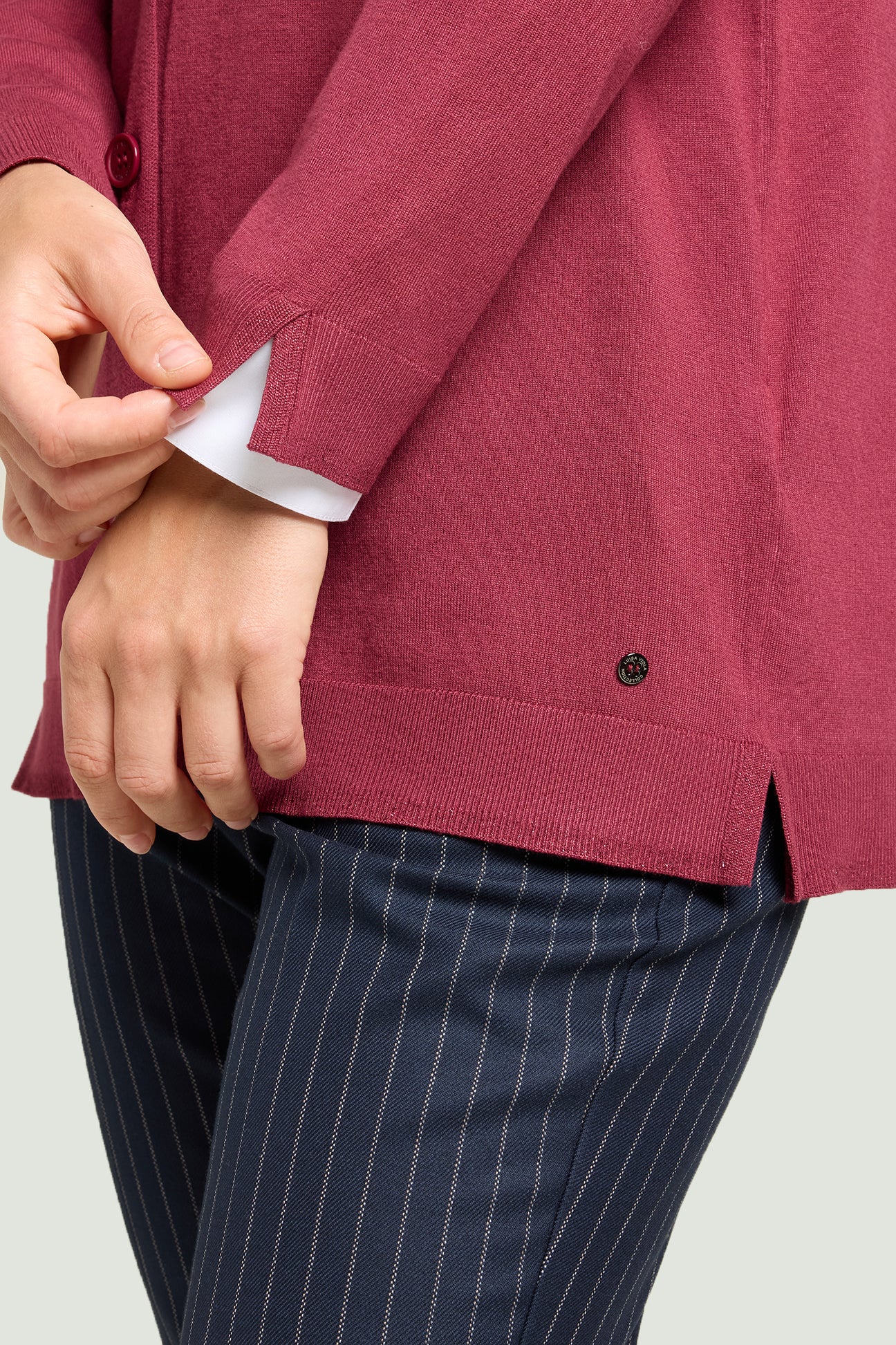 CARDIGAN IN VISCOSA COMFORT