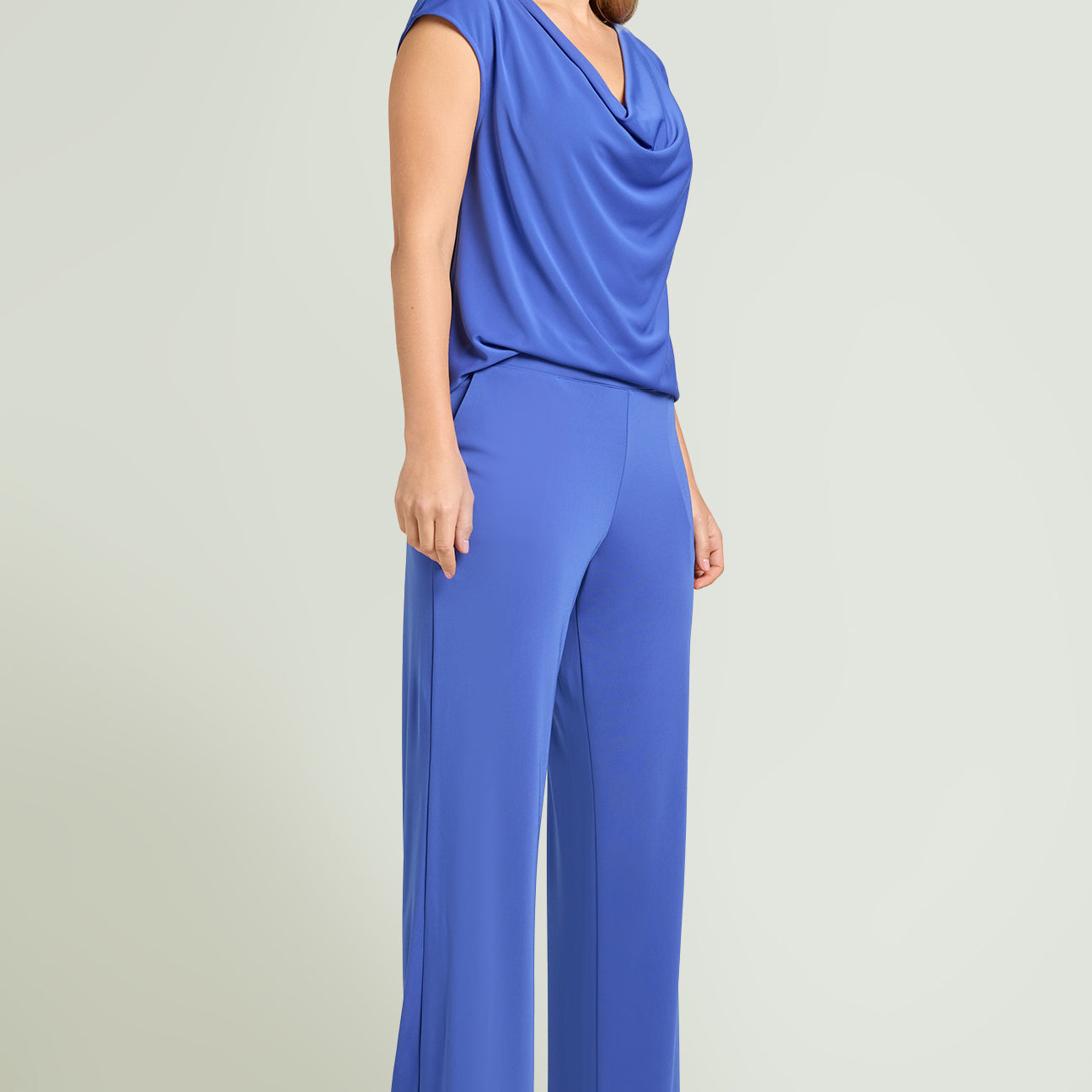 PANTALONI PULL-ON AMPI IN JERSEY FLUIDO
