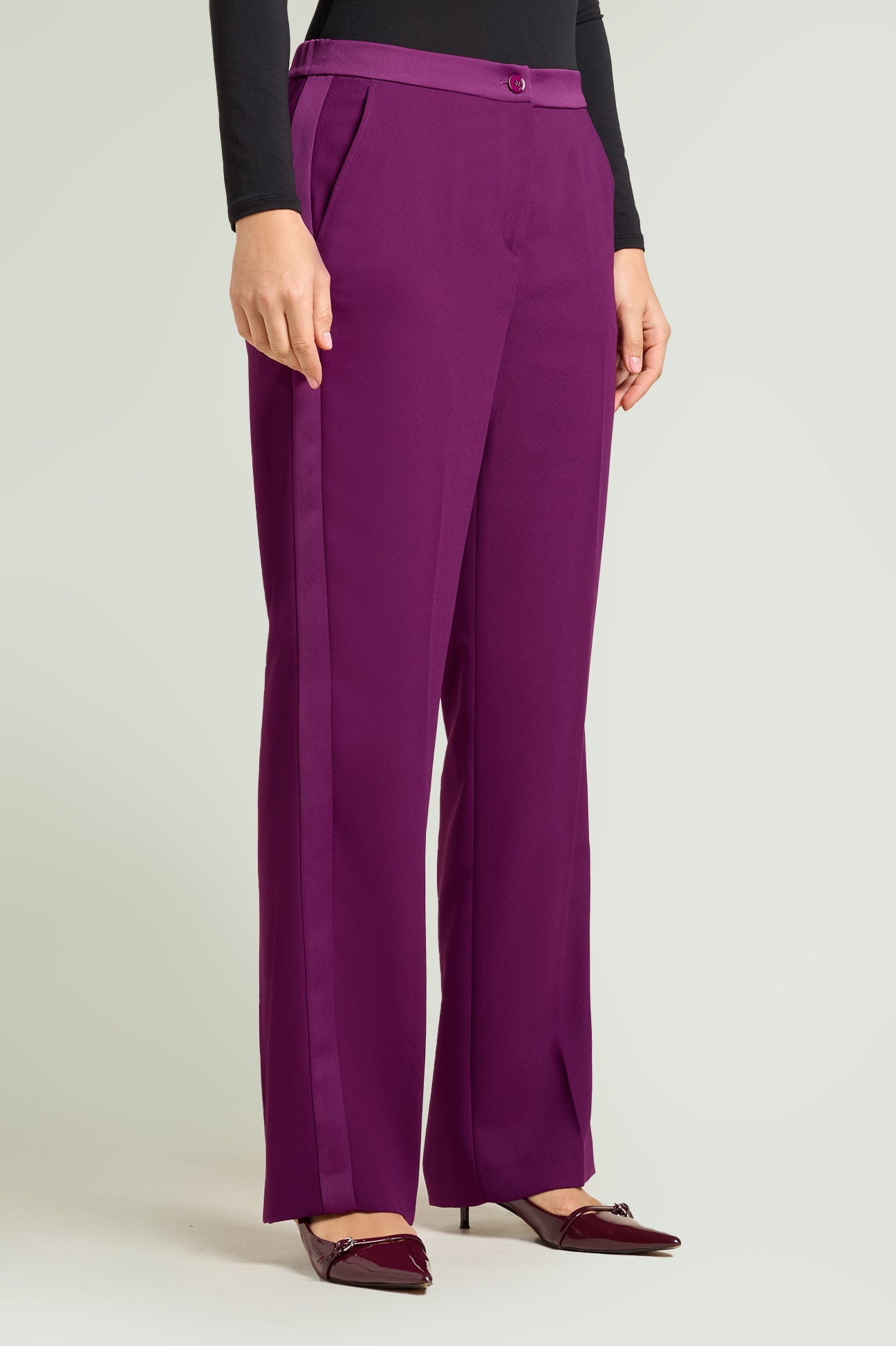 PANTALONI IN CADY CON BANDE IN RASO