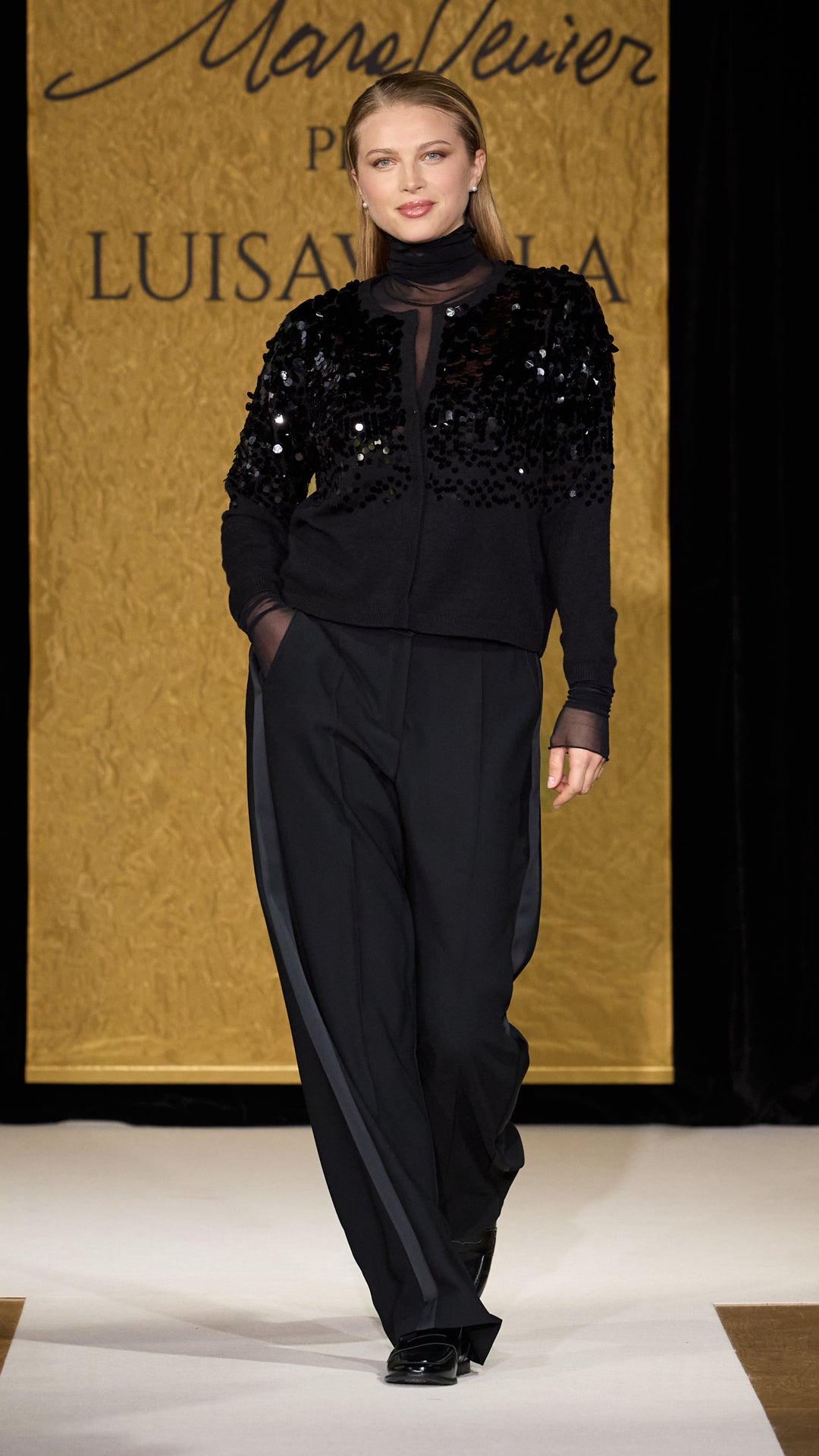 PANTALONI IN CADY CON BANDE IN RASO