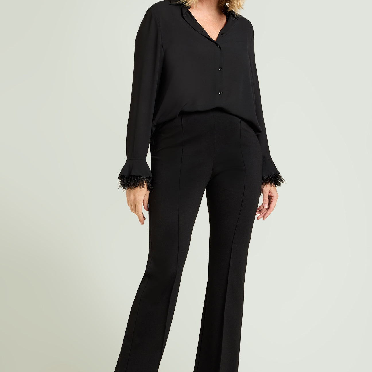 PANTALONI PULL-ON FLARE IN PUNTO MILANO