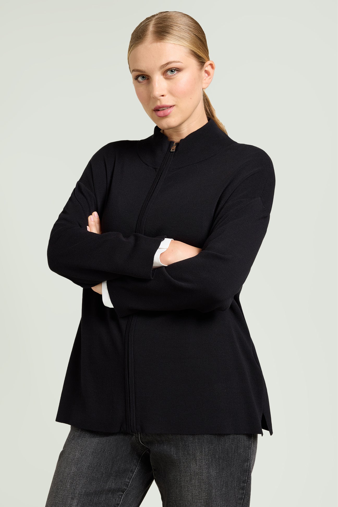 GIACCA IN MAGLIA CON ZIP