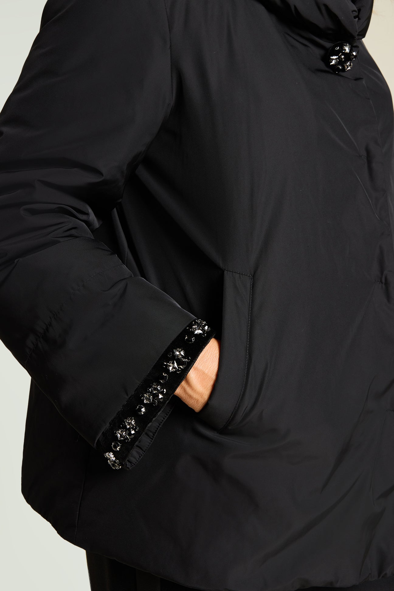 PIUMINO RICAMATO A MANO