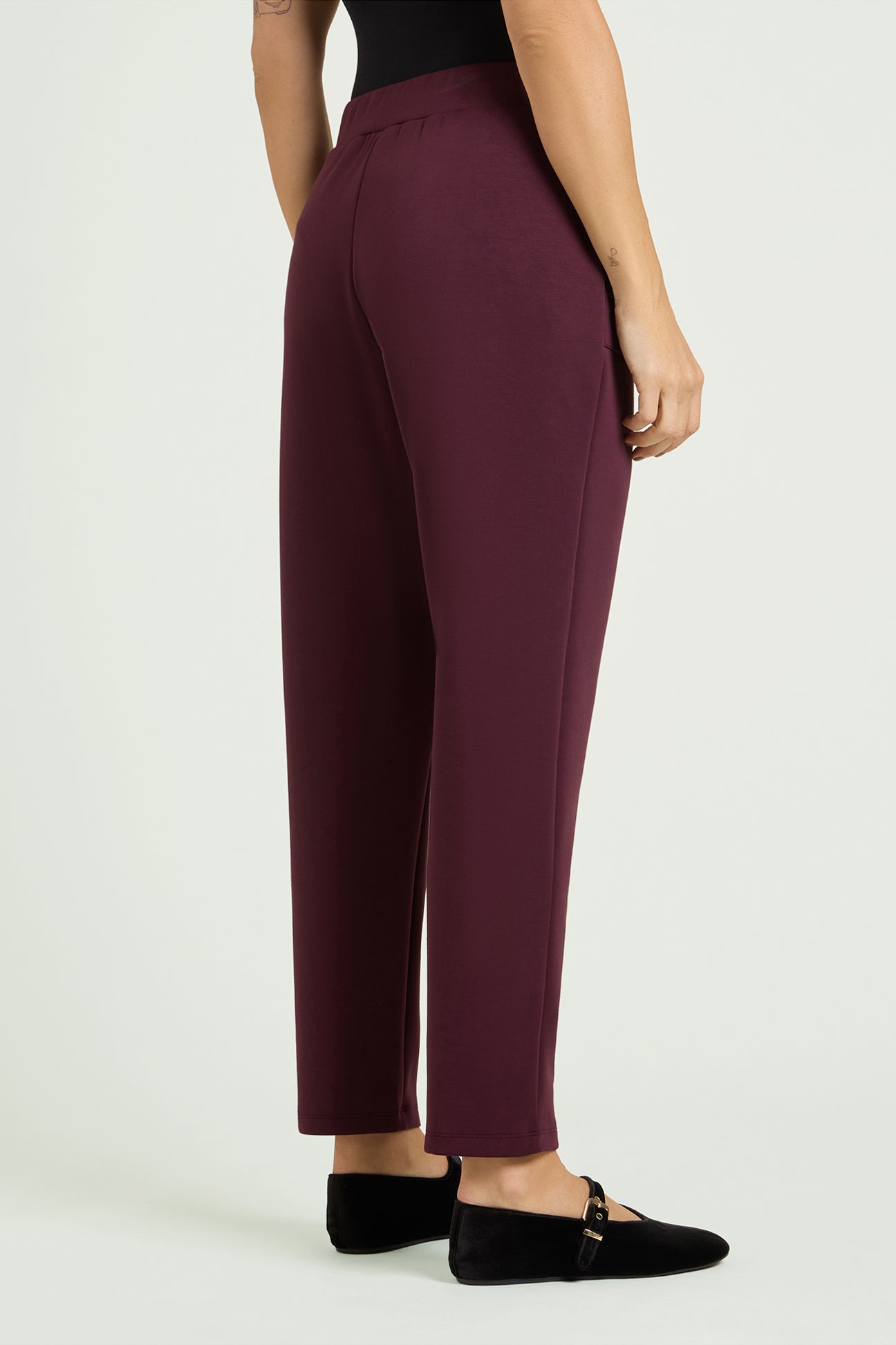 PANTALONI PULL-ON JOGGER IN JERSEY SCUBA