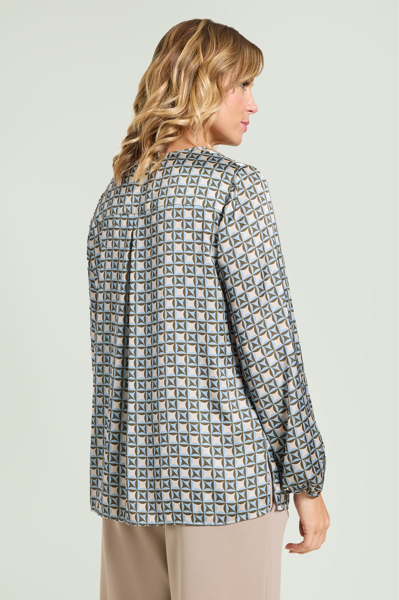 BLUSA IN SATIN STAMPATO