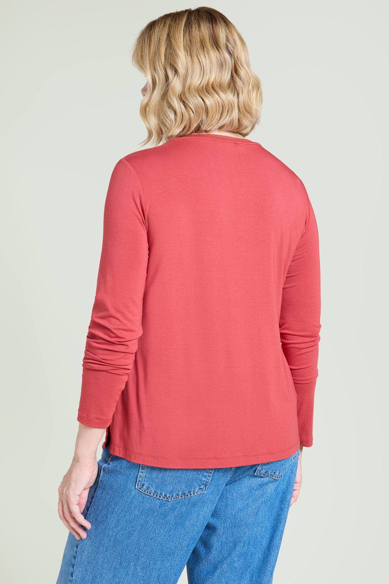 T-SHIRT IN RASO E JERSEY