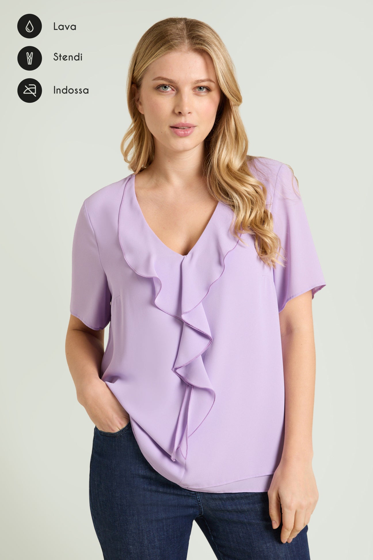 BLUSA CON VOLANT