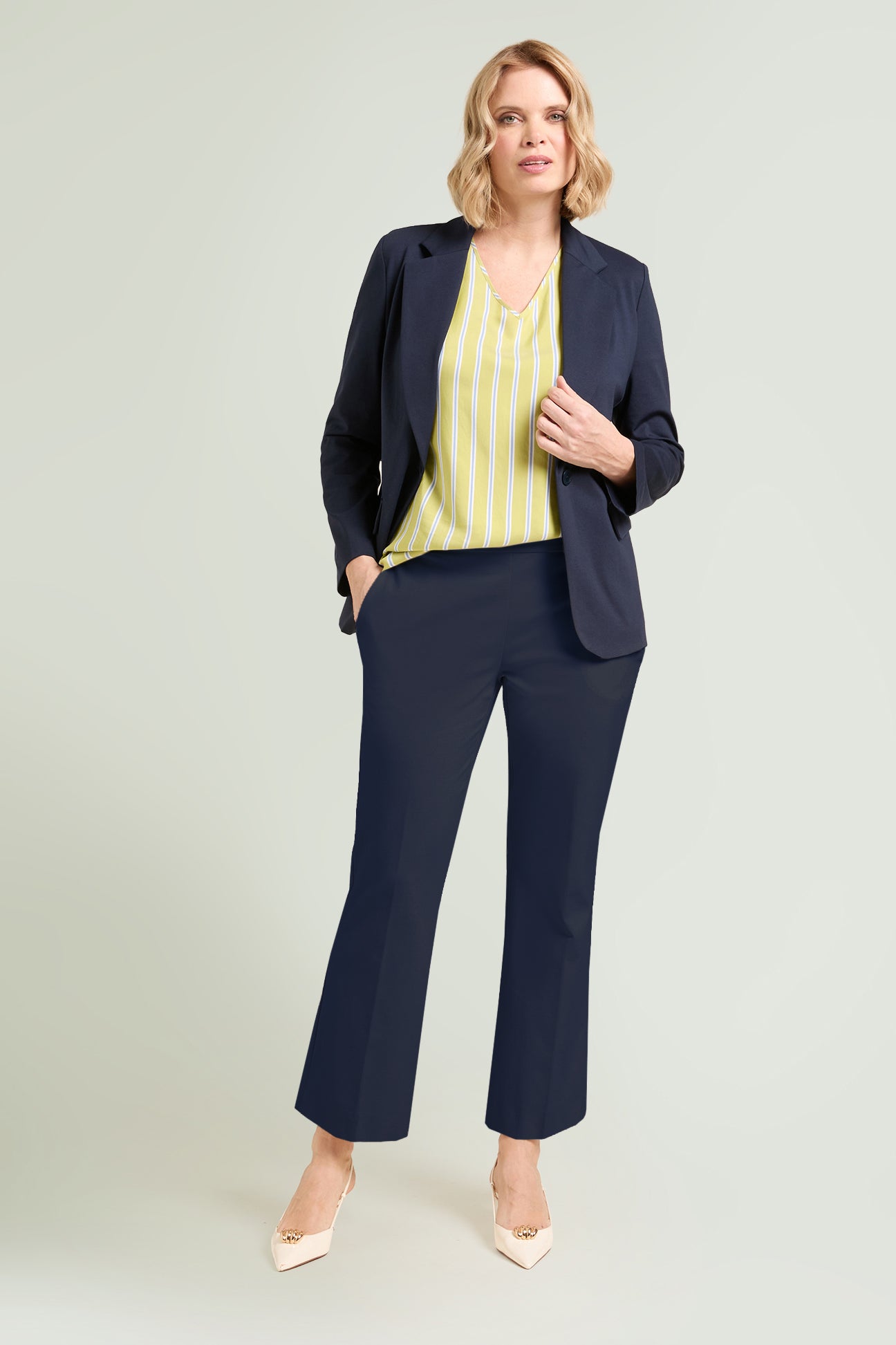 PANTALONI PULL-ON KICK FLARE IN PUNTO MILANO