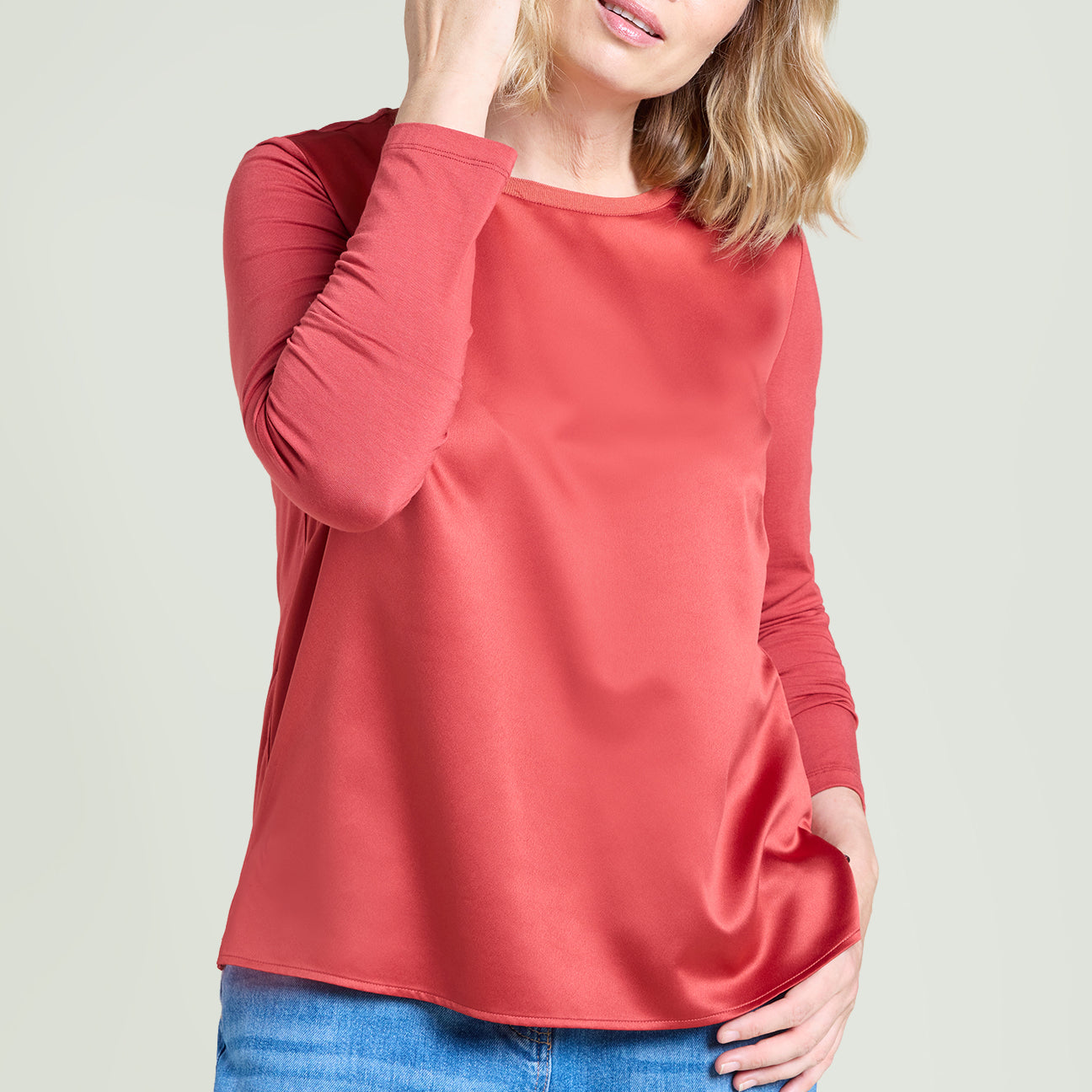 T-SHIRT IN RASO E JERSEY