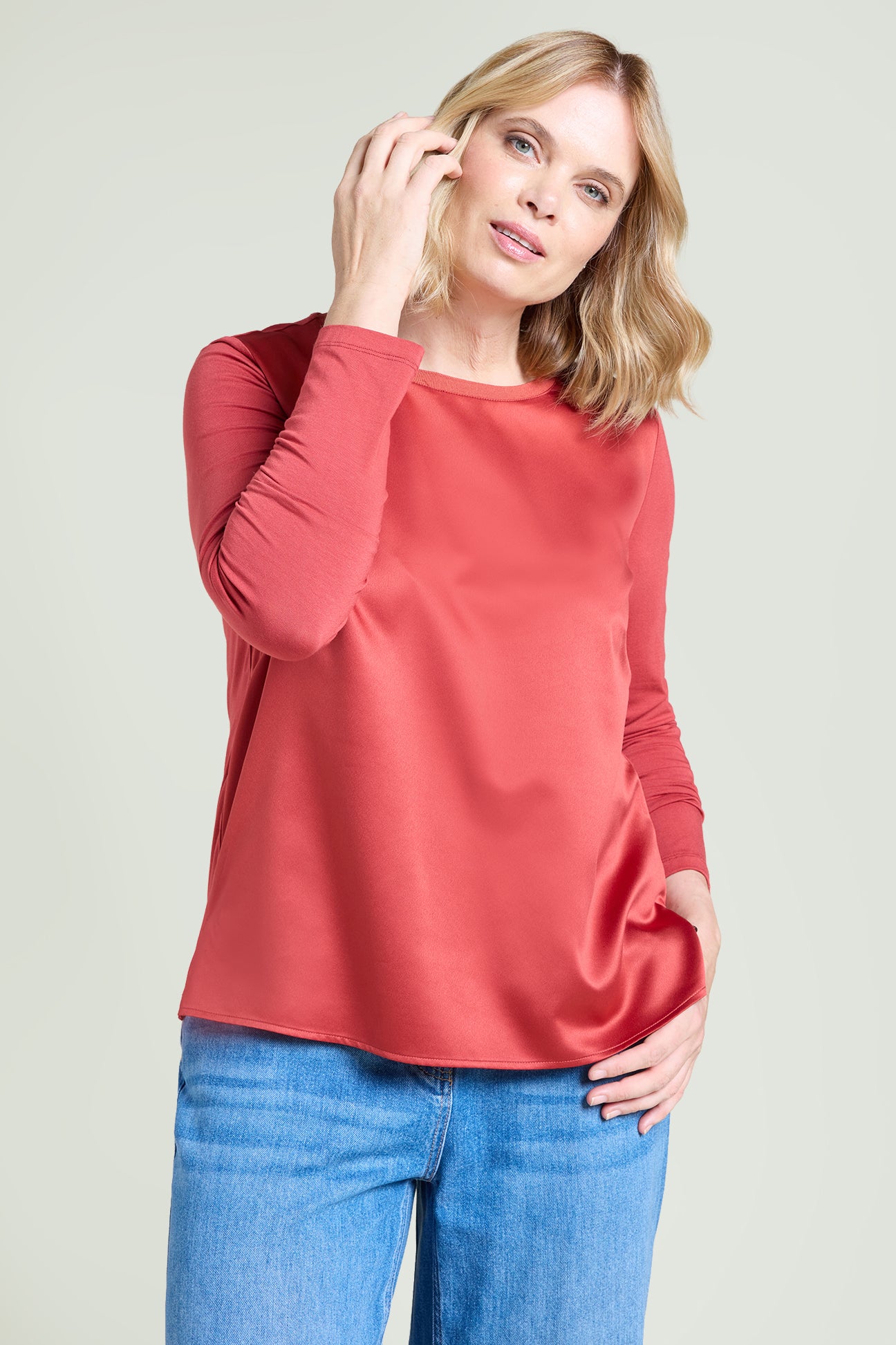 T-SHIRT IN RASO E JERSEY