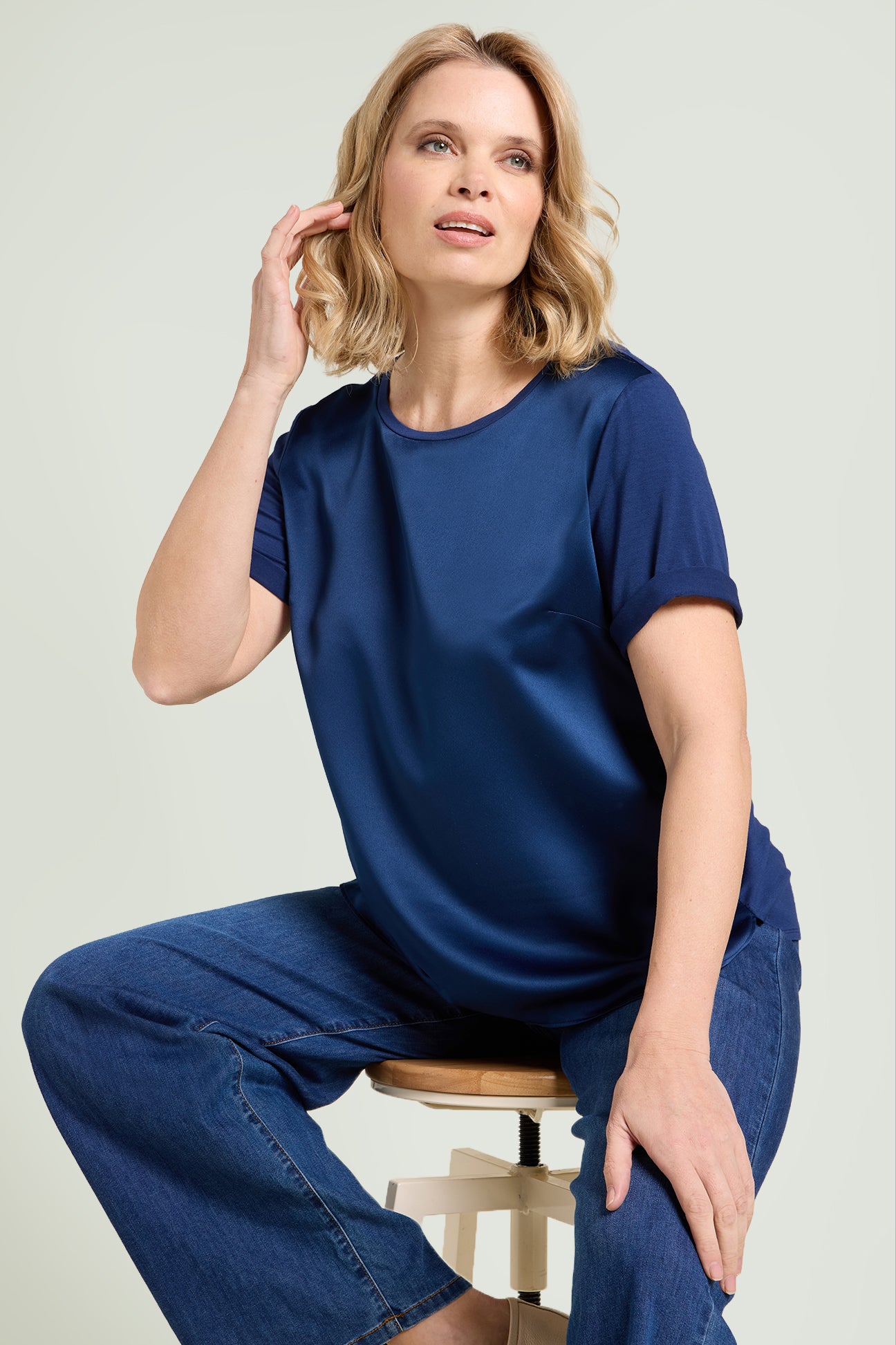 T-SHIRT IN RASO E JERSEY