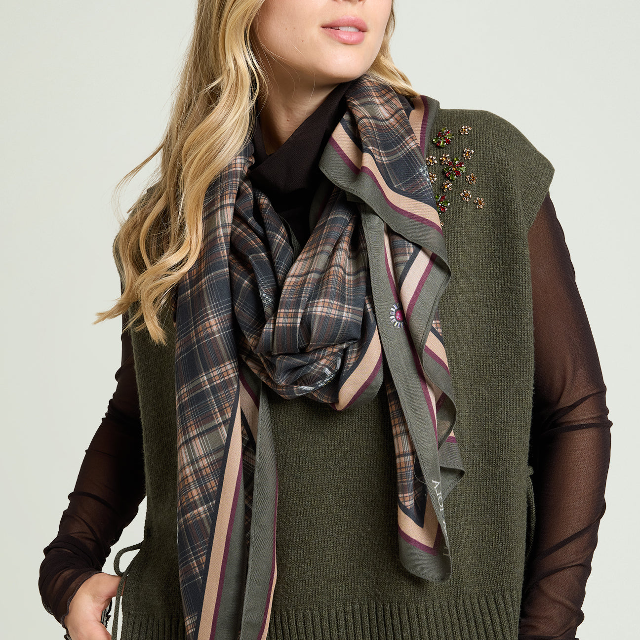 SCIARPA-FOULARD CON STAMPA MADRAS
