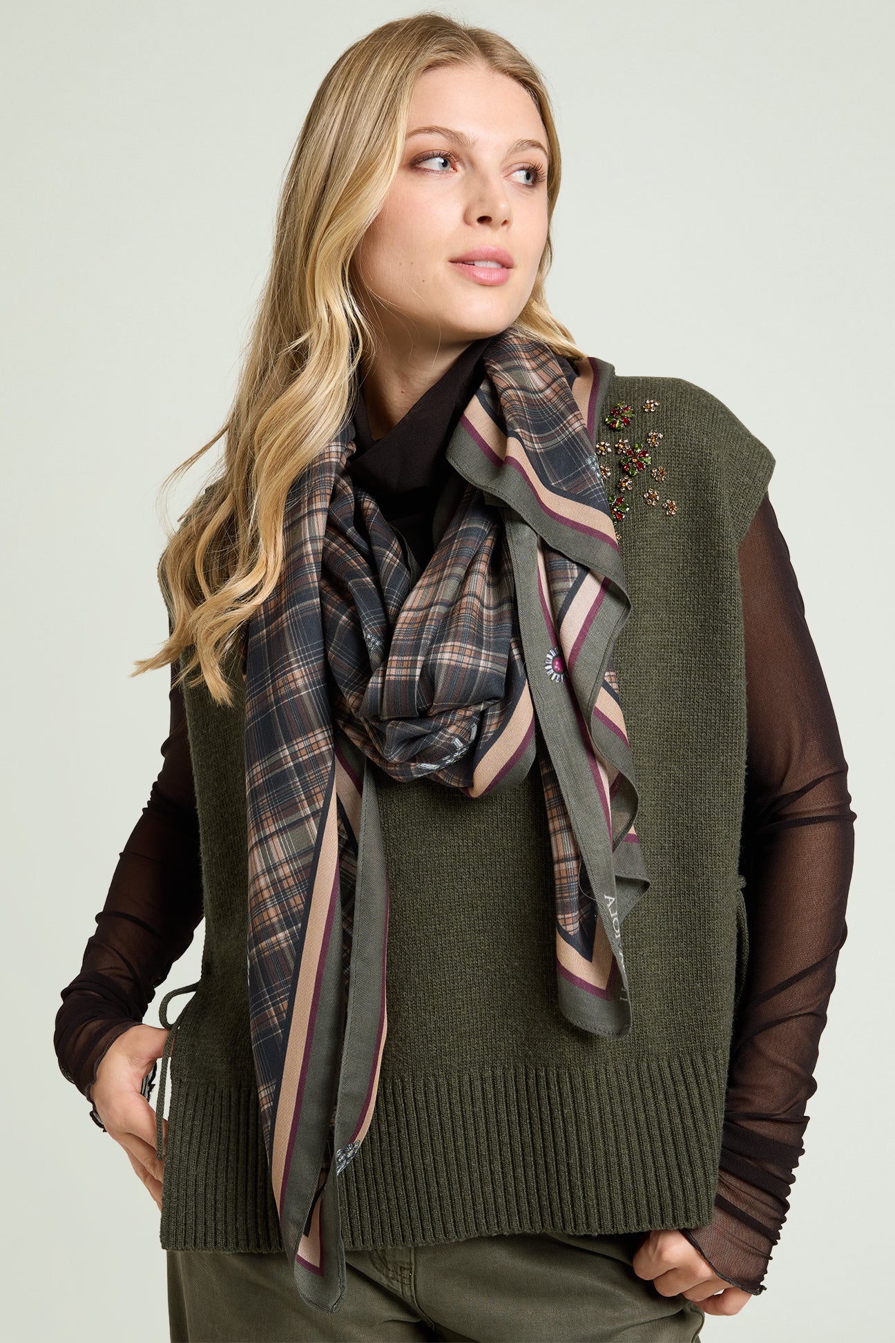 SCIARPA-FOULARD CON STAMPA MADRAS