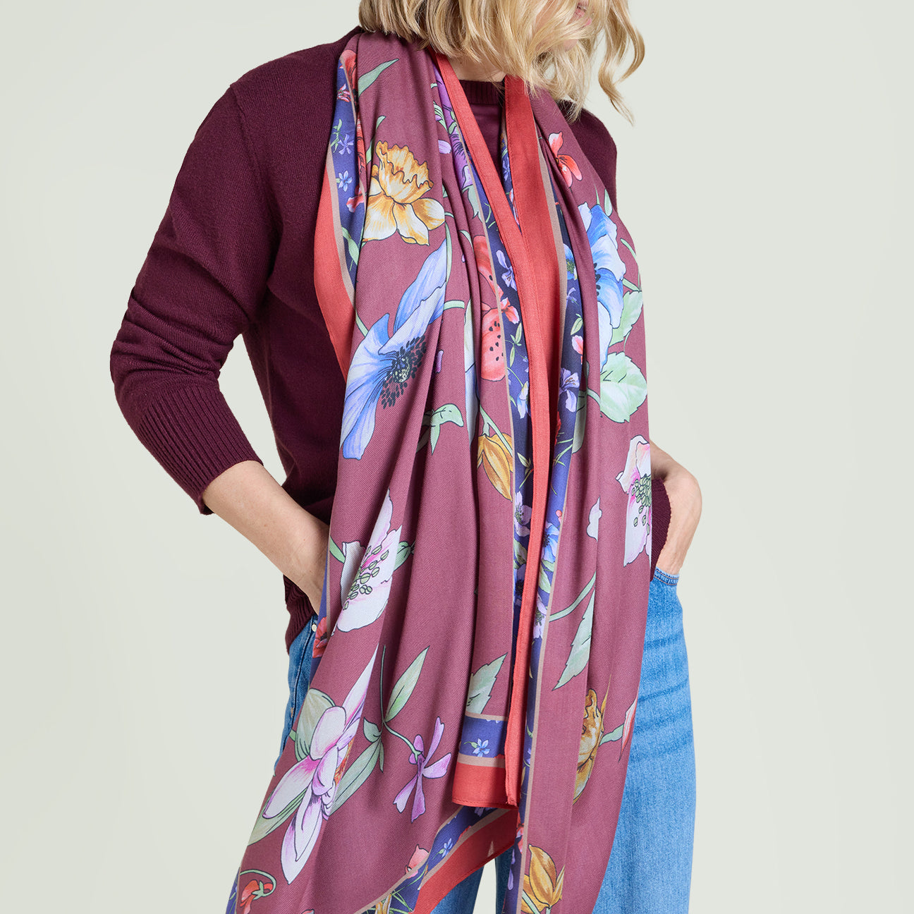 SCIARPA-FOULARD CON STAMPA FLOREALE