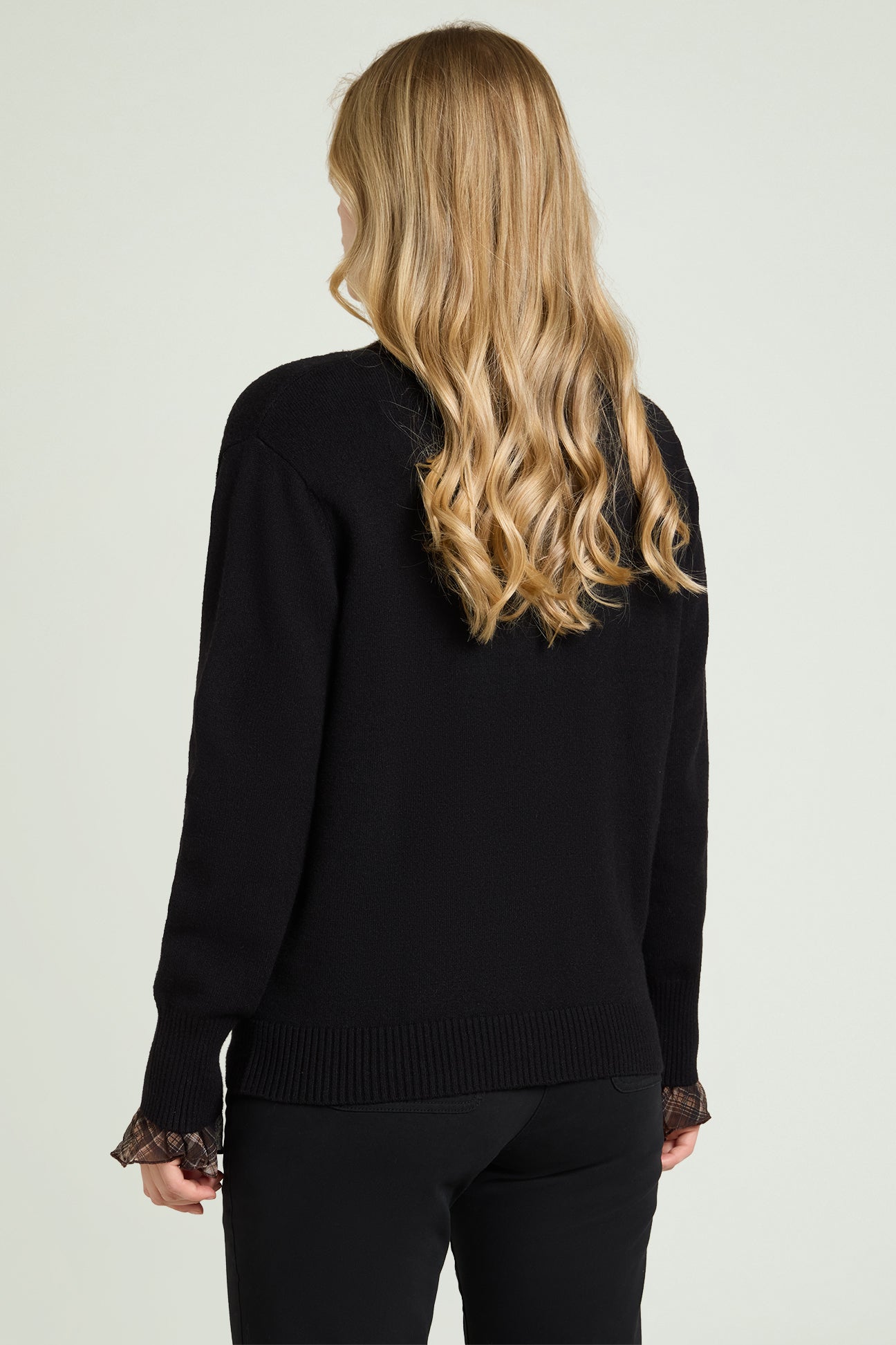 CARDIGAN CON BOTTONI RICAMATI