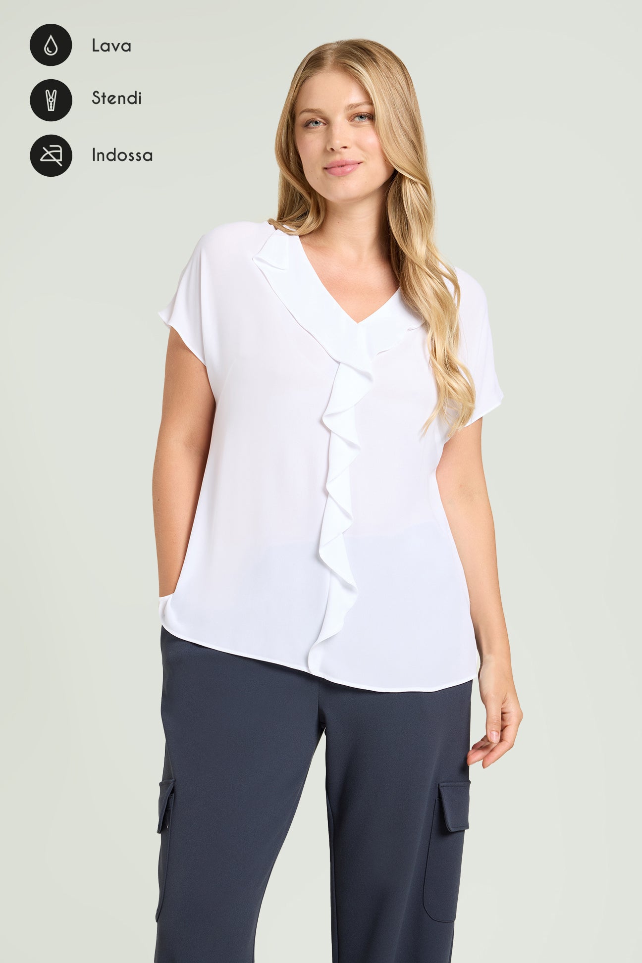 BLUSA CON VOLANT