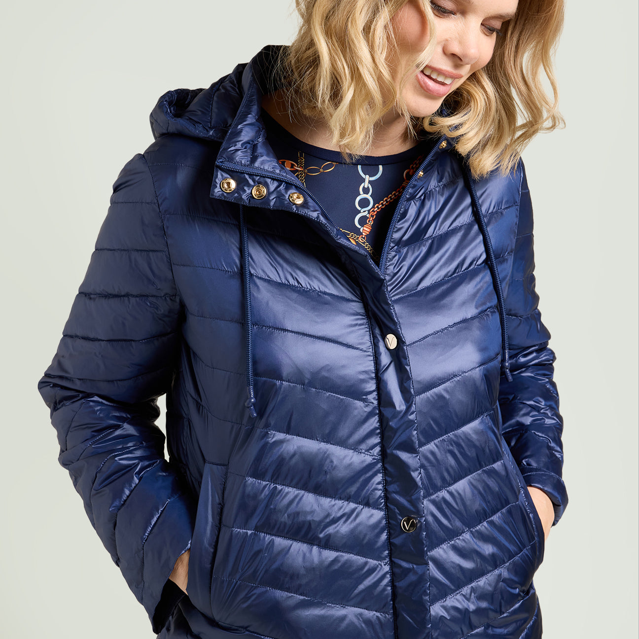 LIGHT WEIGHT IN NYLON CANGIANTE