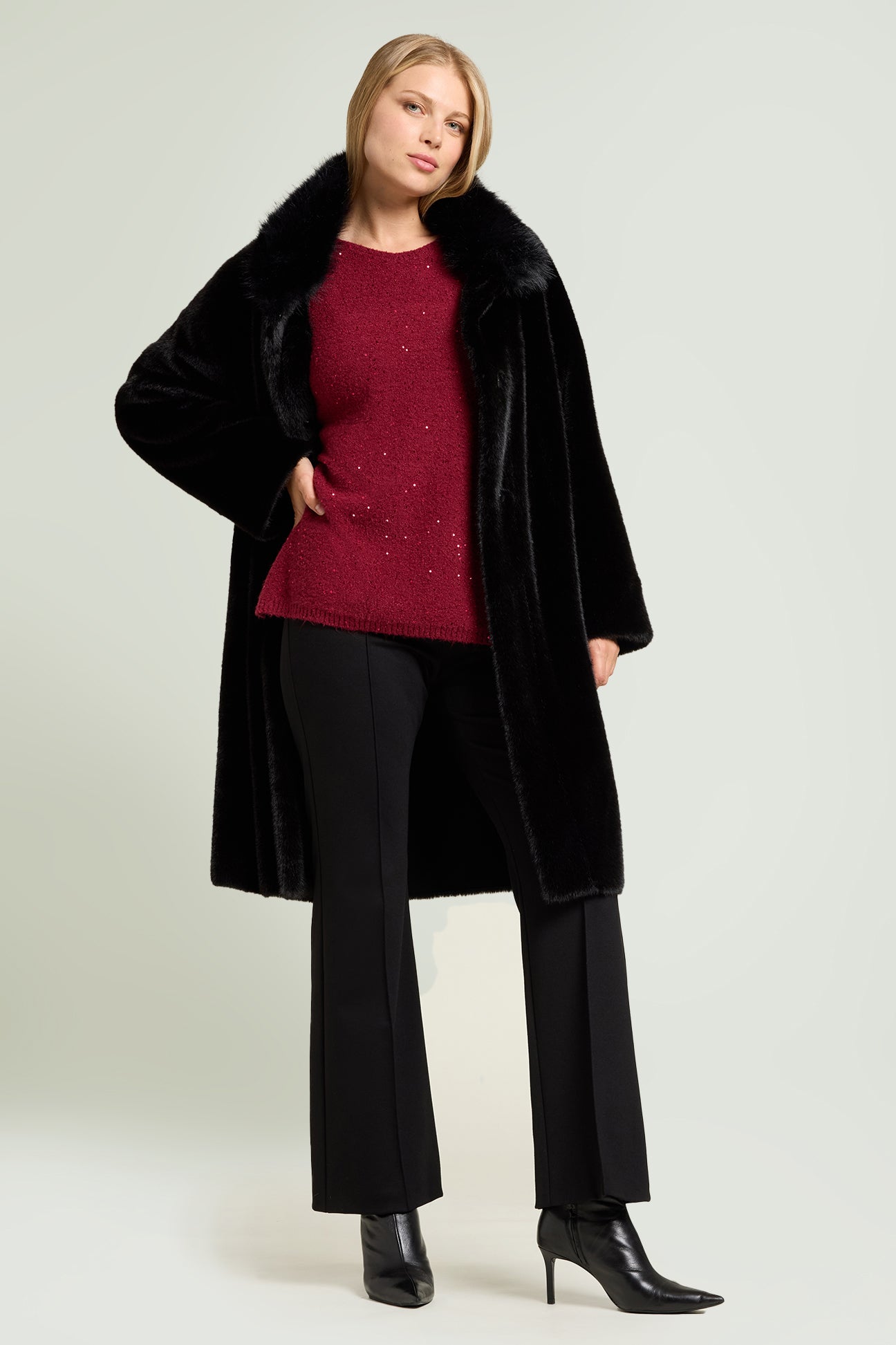 MAGLIA FULL PAILLETTES