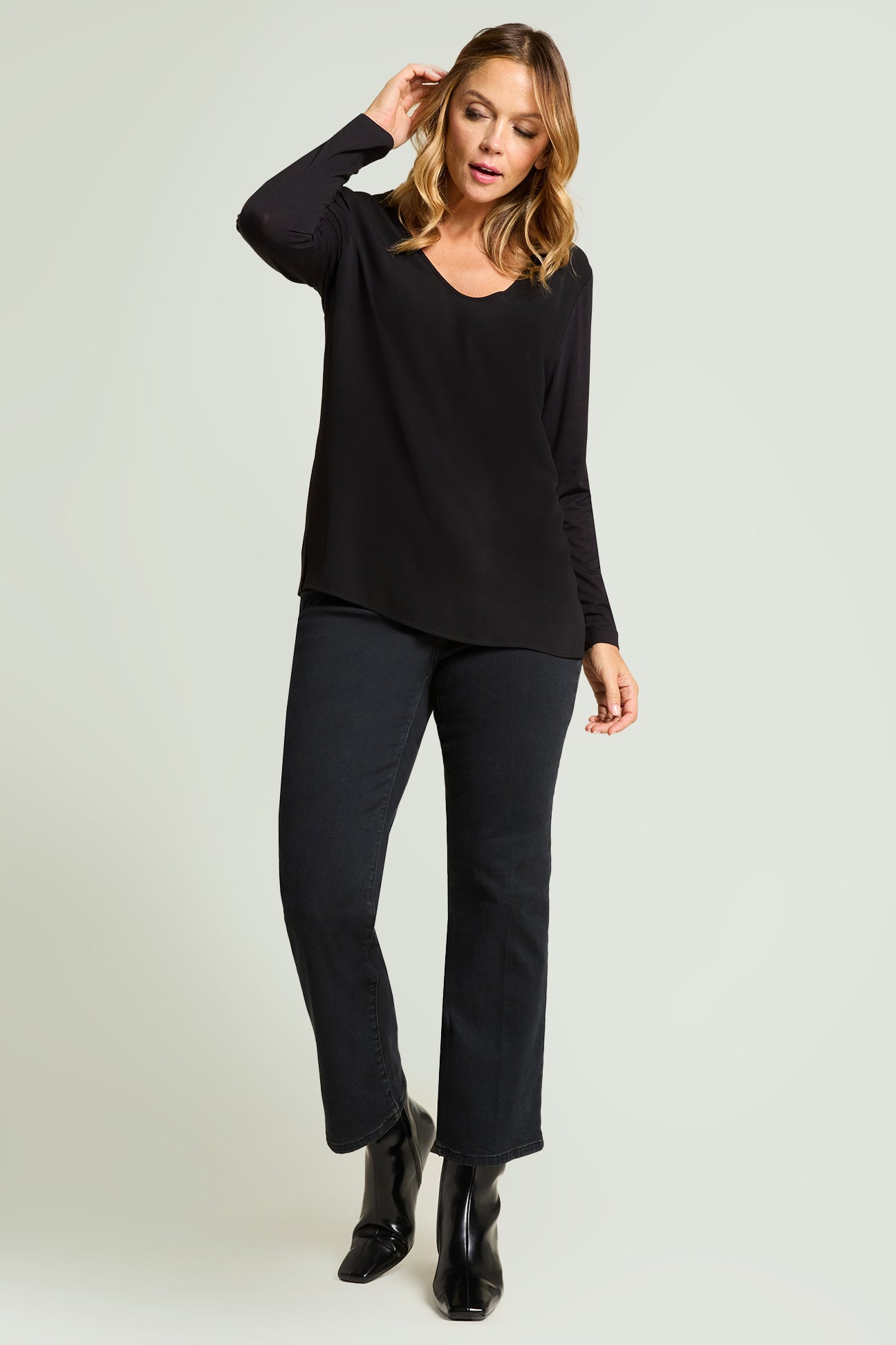 T-SHIRT IN CREPE DE CHINE E JERSEY