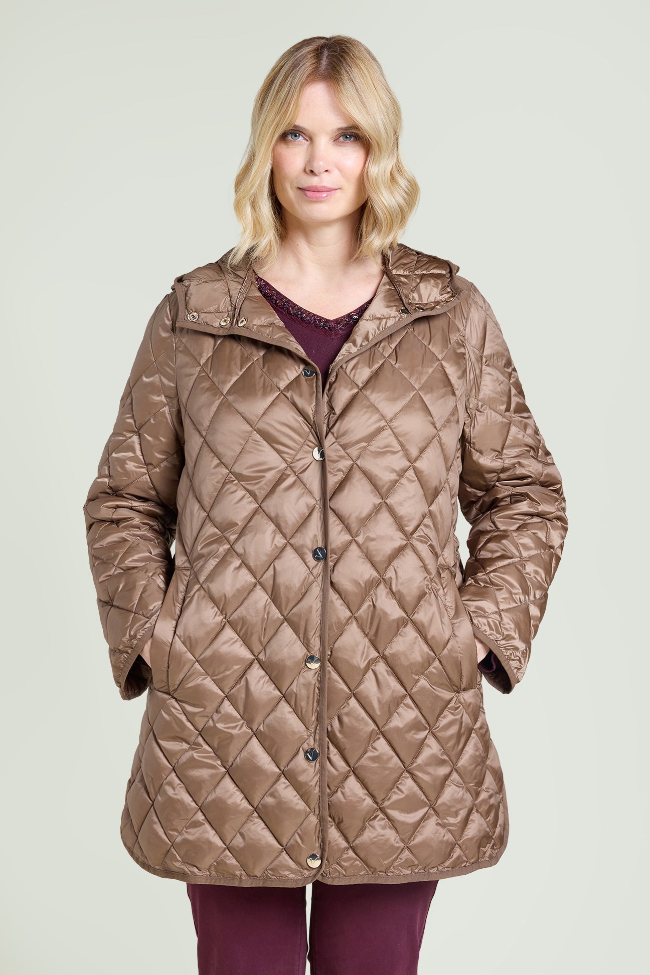 LIGHT WEIGHT IN NYLON CANGIANTE