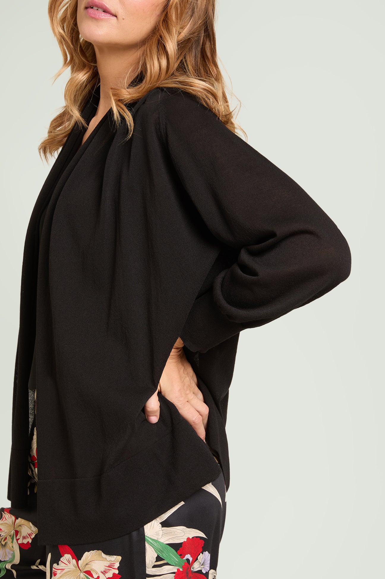 CARDIGAN IN VISCOSA CREPE