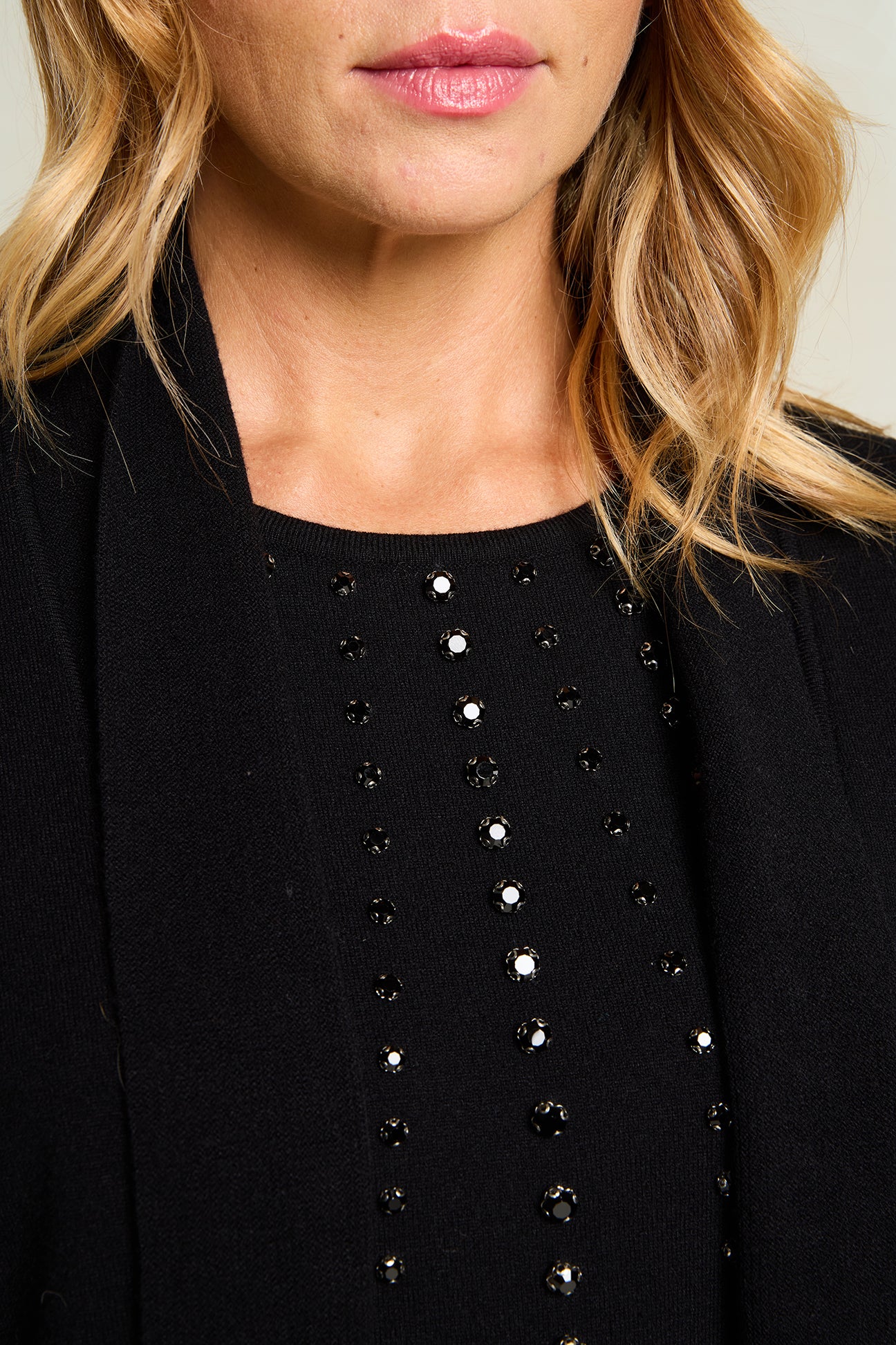 CARDIGAN RICAMATO CON EFFETTO TWIN SET