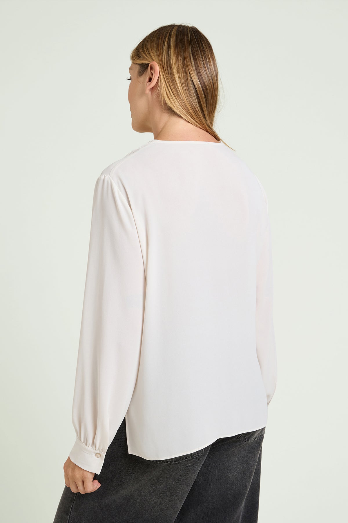 CAMICIA CON VOLANT