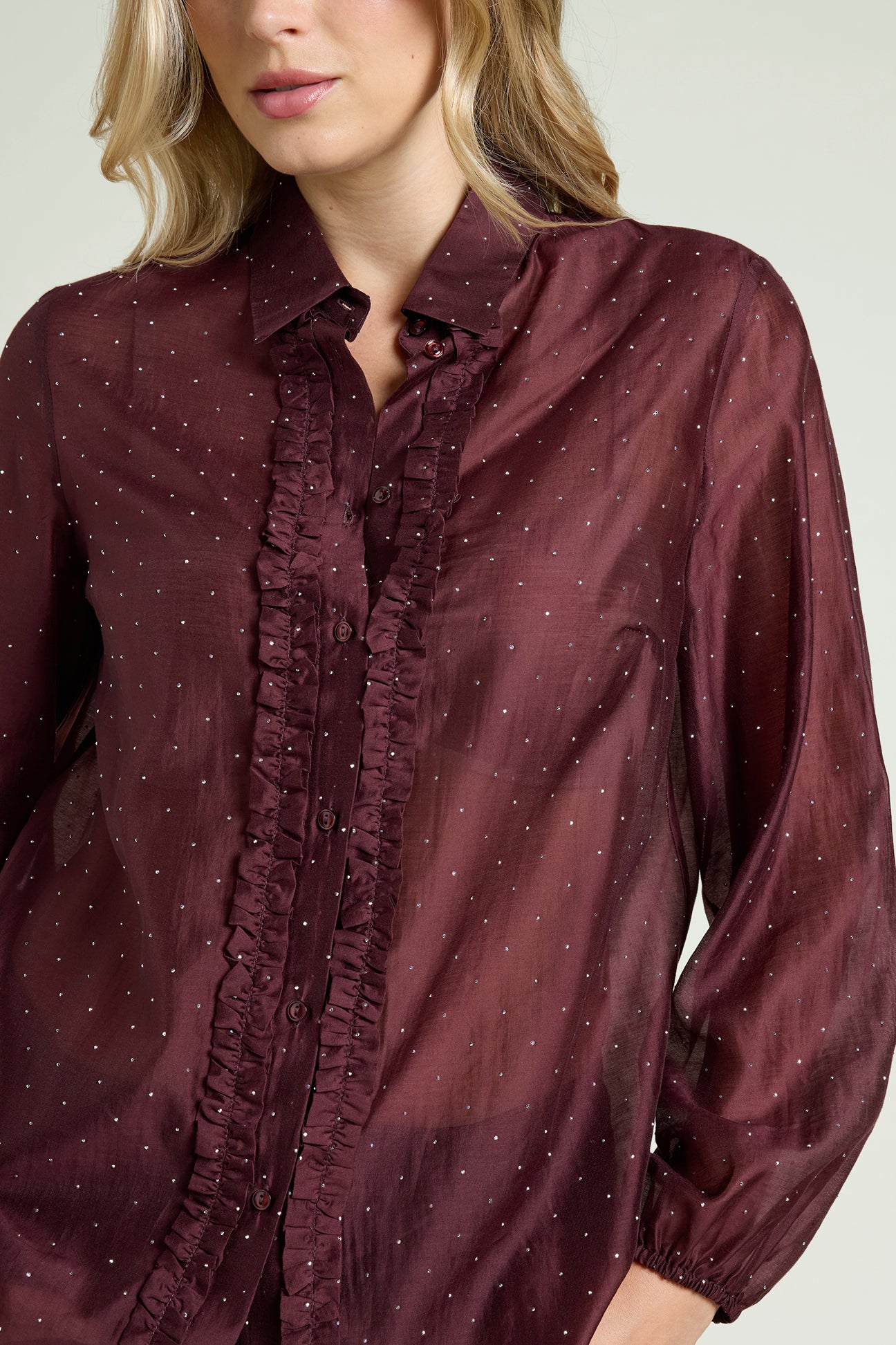 CAMICIA IN MUSSOLA CON PUNTI LUCE