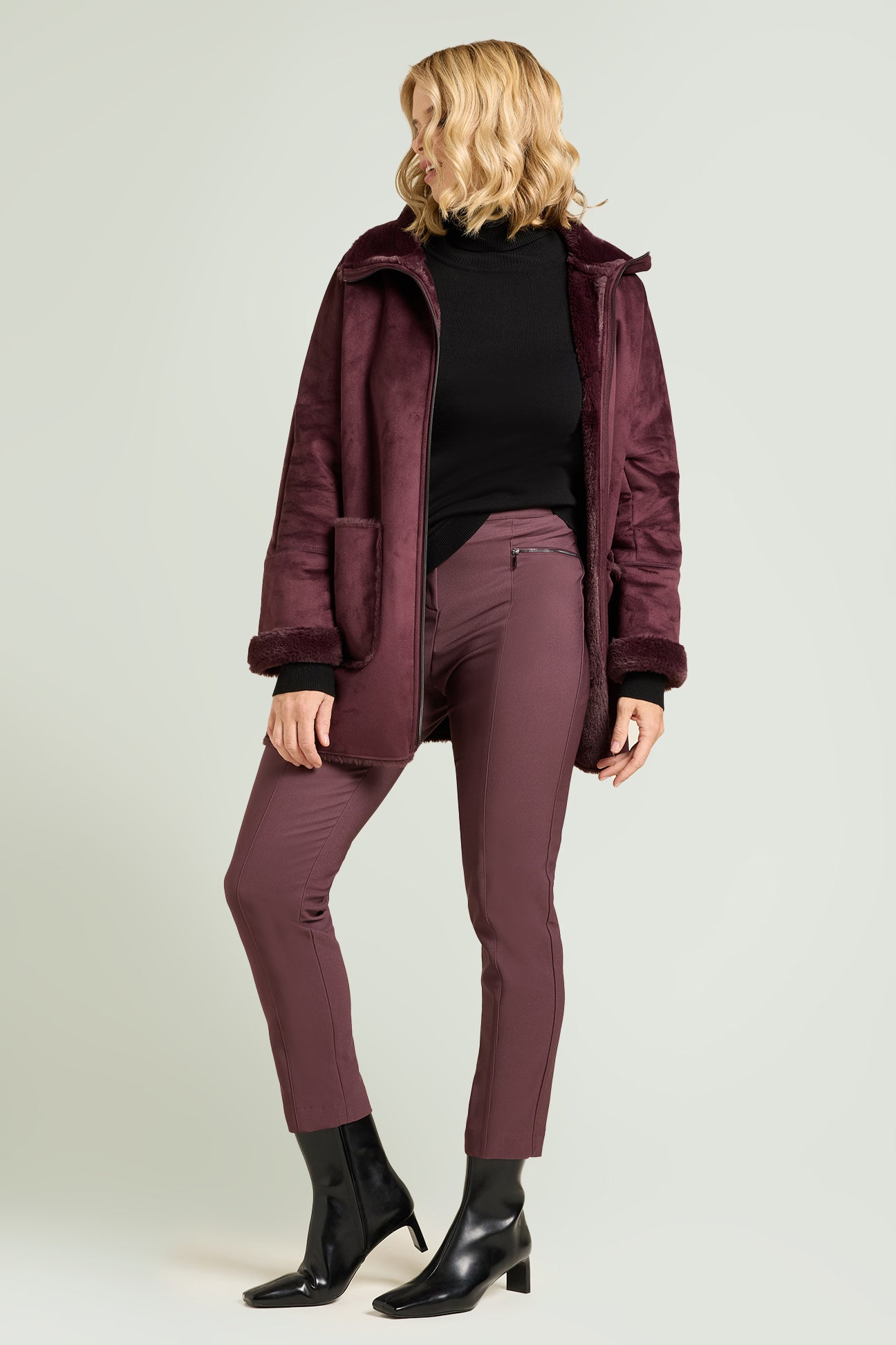 PANTALONI SKINNY CON ZIP