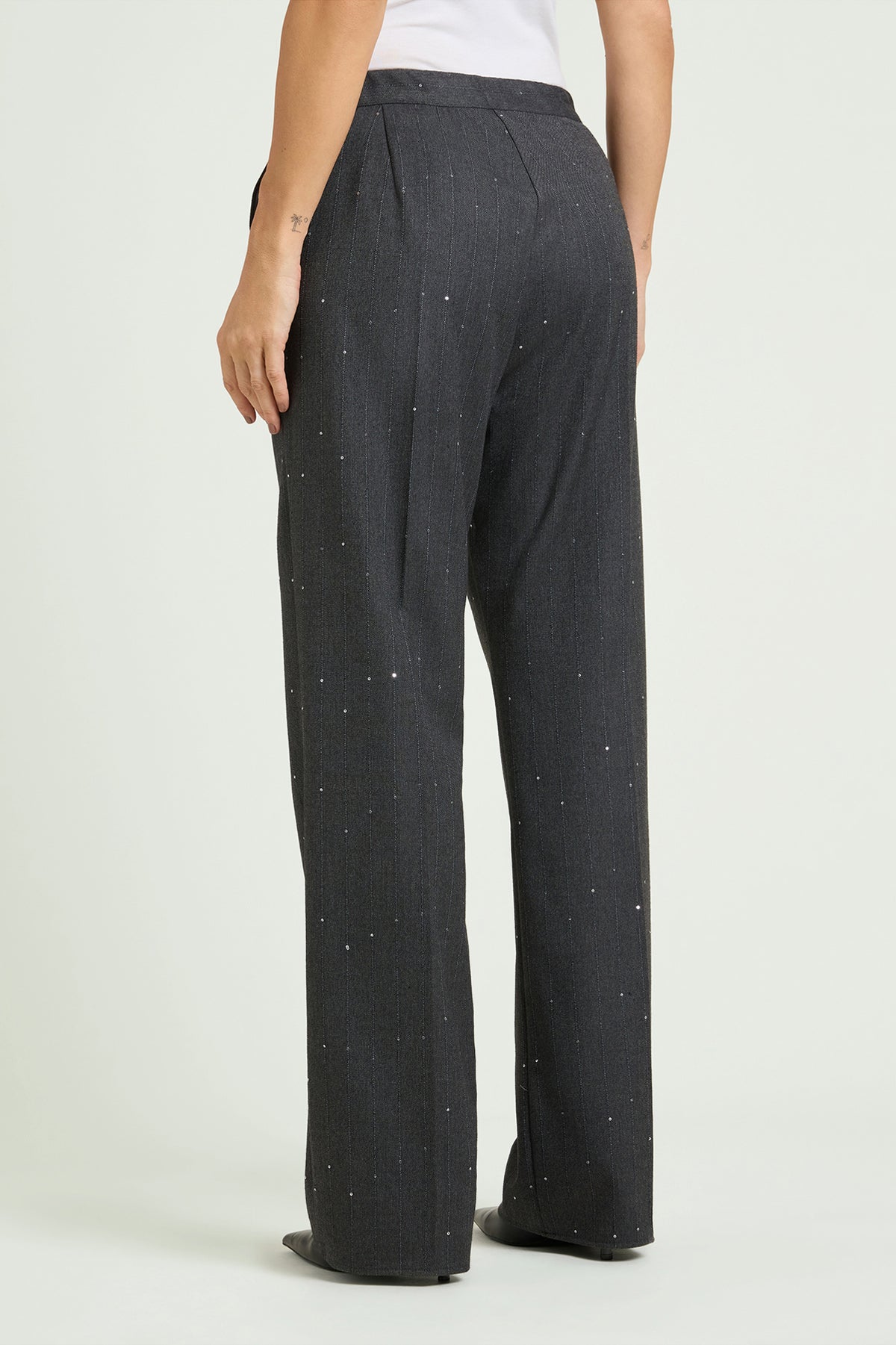 PANTALONI IN SAGLIA GESSATA RICAMATA
