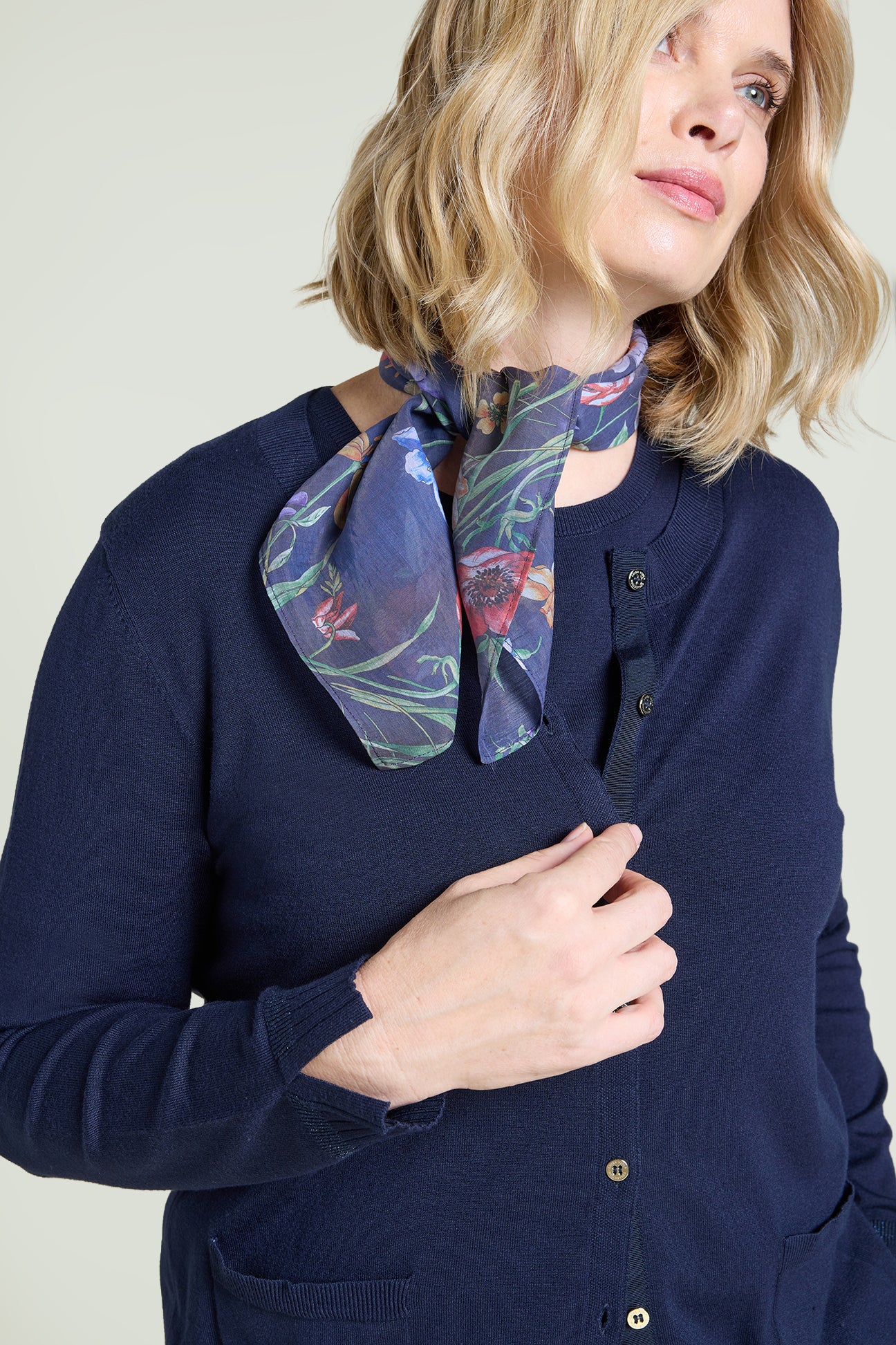 CARDIGAN IN VISCOSA COMFORT