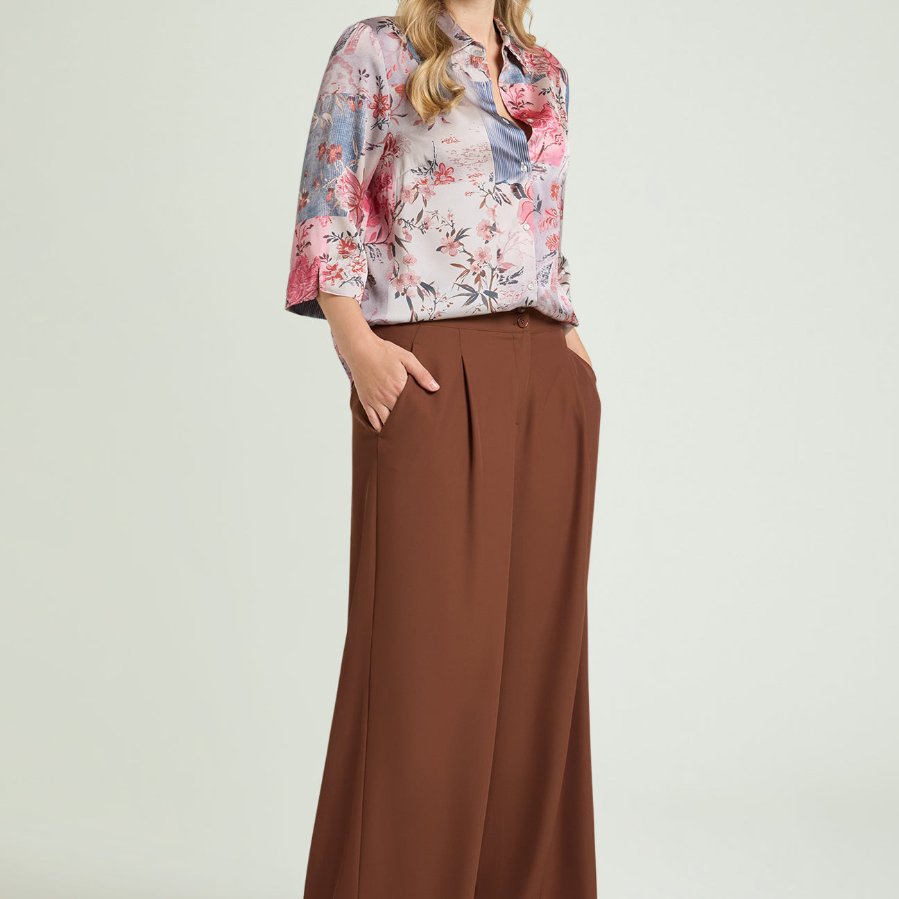 PANTALONI AMPI IN CADY FLUIDO