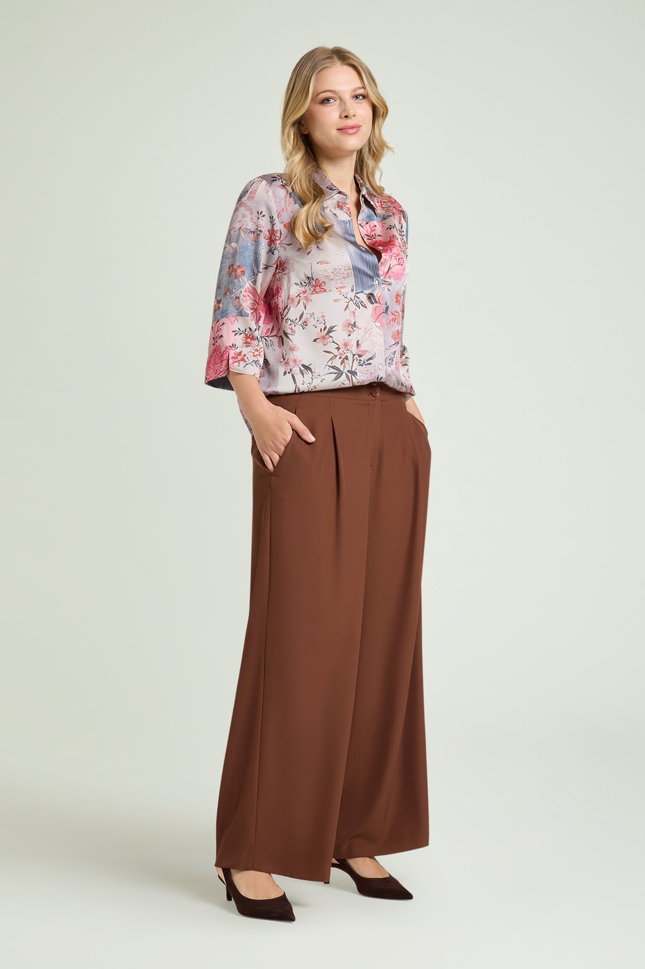 PANTALONI AMPI IN CADY FLUIDO