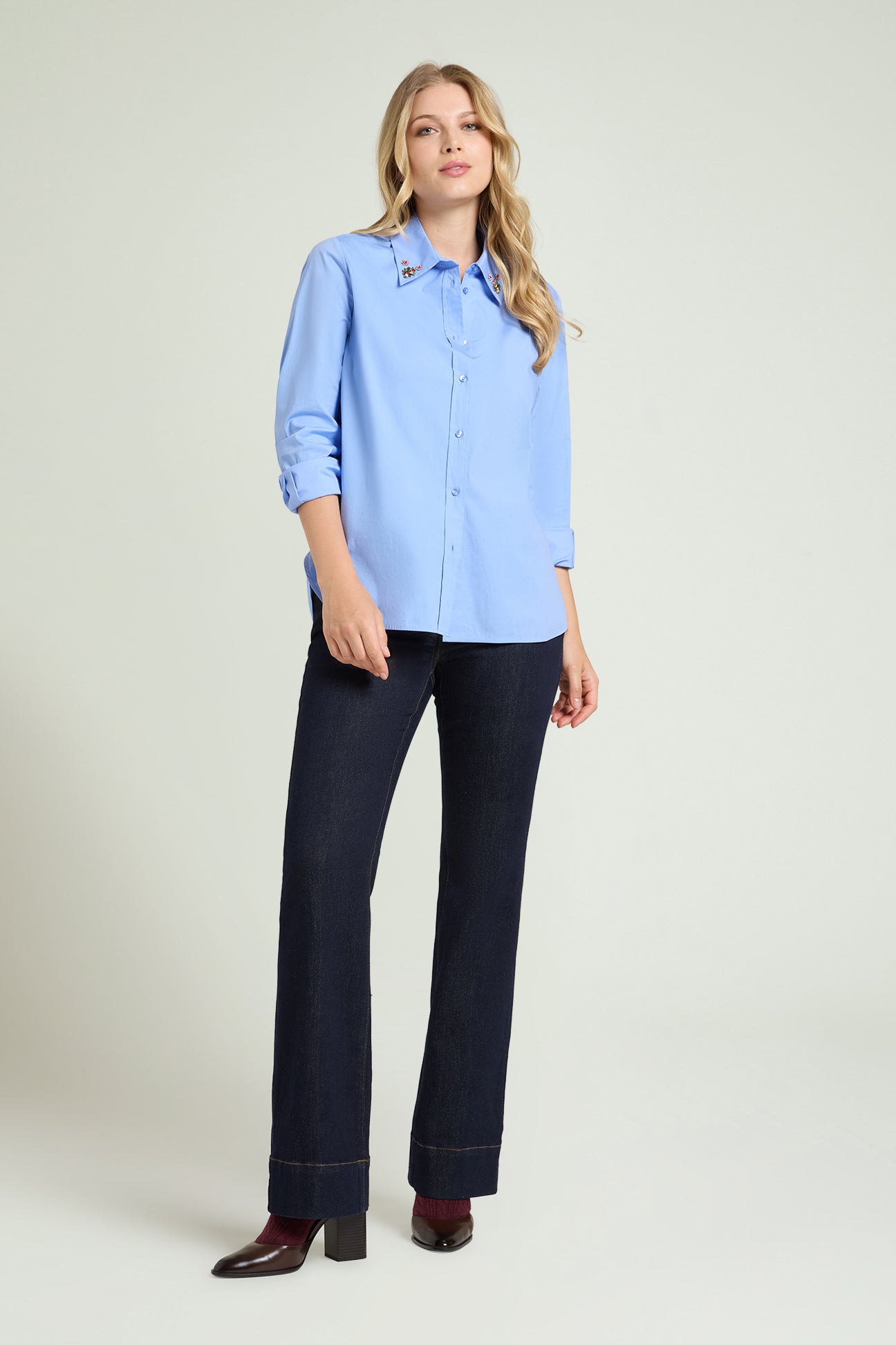 CAMICIA IN POPELINE RICAMATA