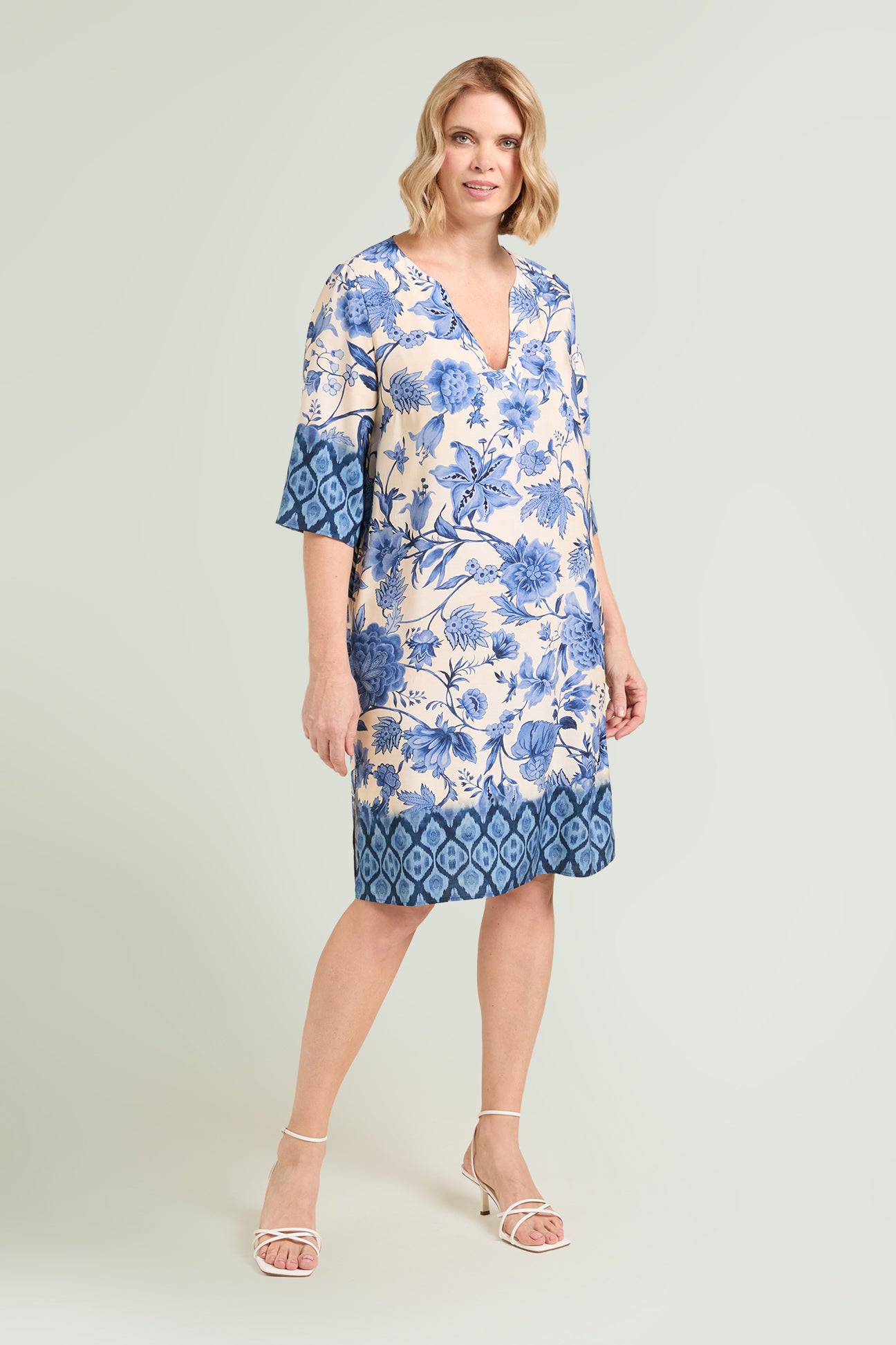 ABITO CAFTANO IN GIAVANESE STAMPATA