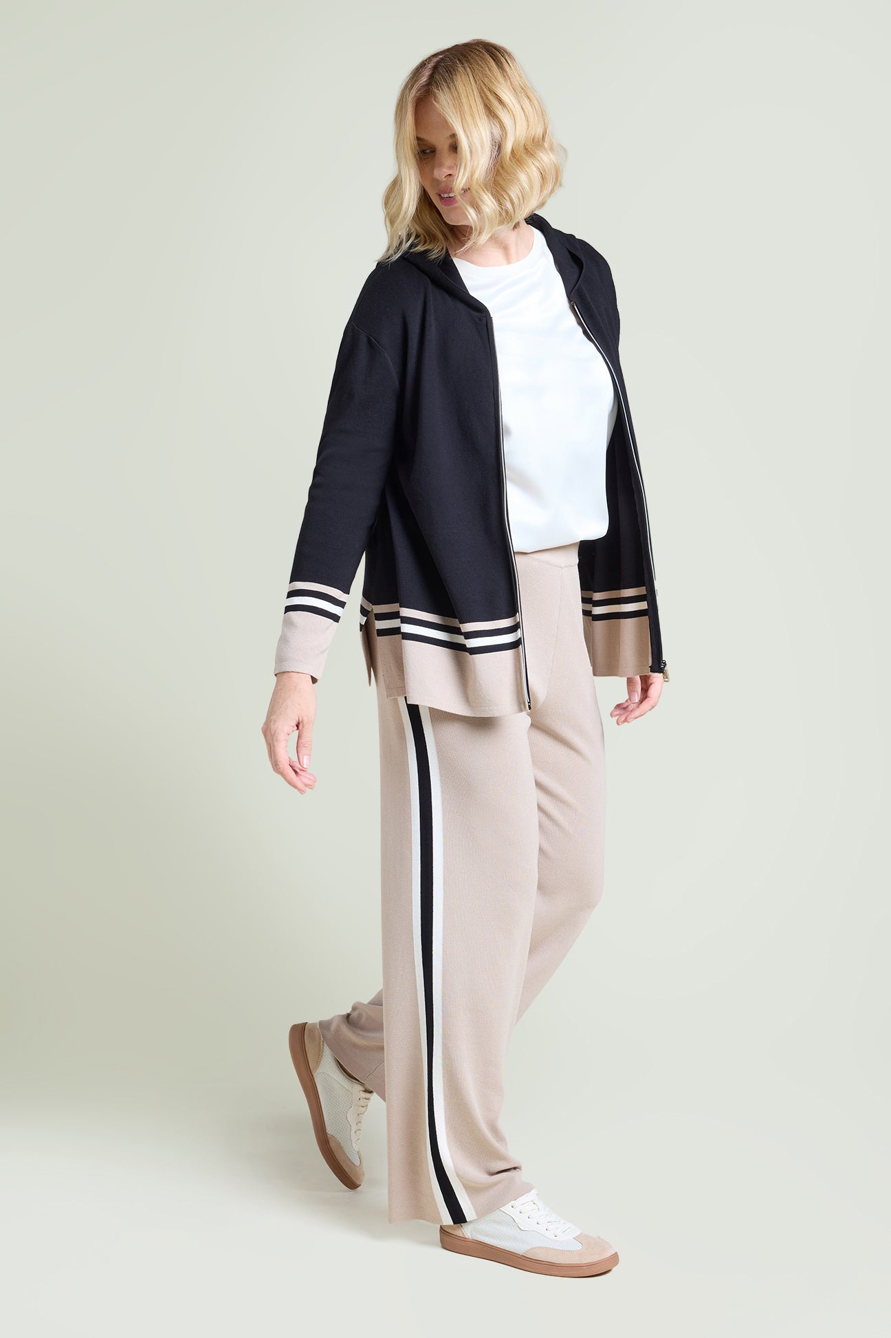PANTALONI PULL-ON IN MAGLIA CON BANDE