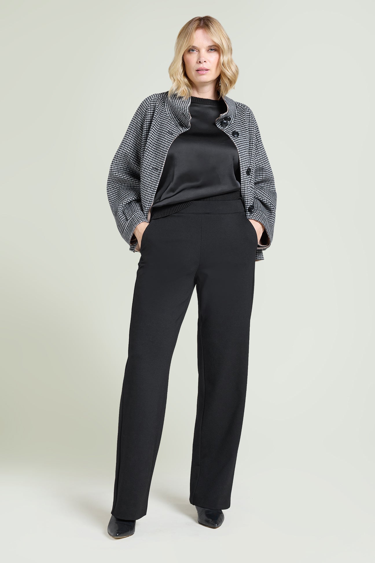 PANTALONI PULL-ON AMPI IN PUNTO MILANO