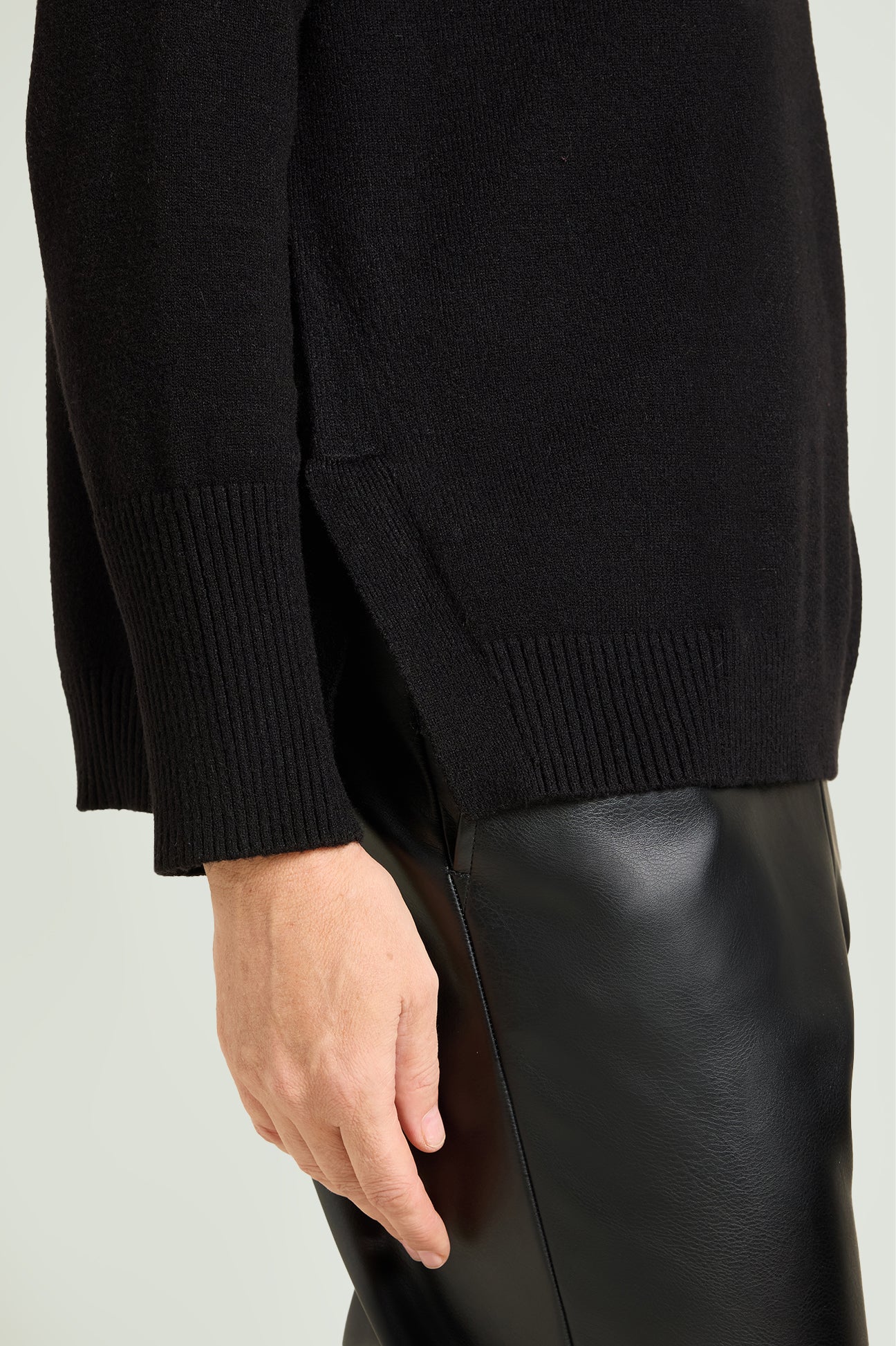 MAGLIA WINTER TOUCH CON COLLO STACCABILE