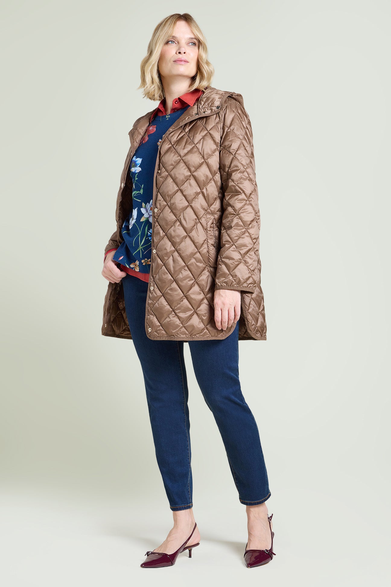 LIGHT WEIGHT IN NYLON CANGIANTE