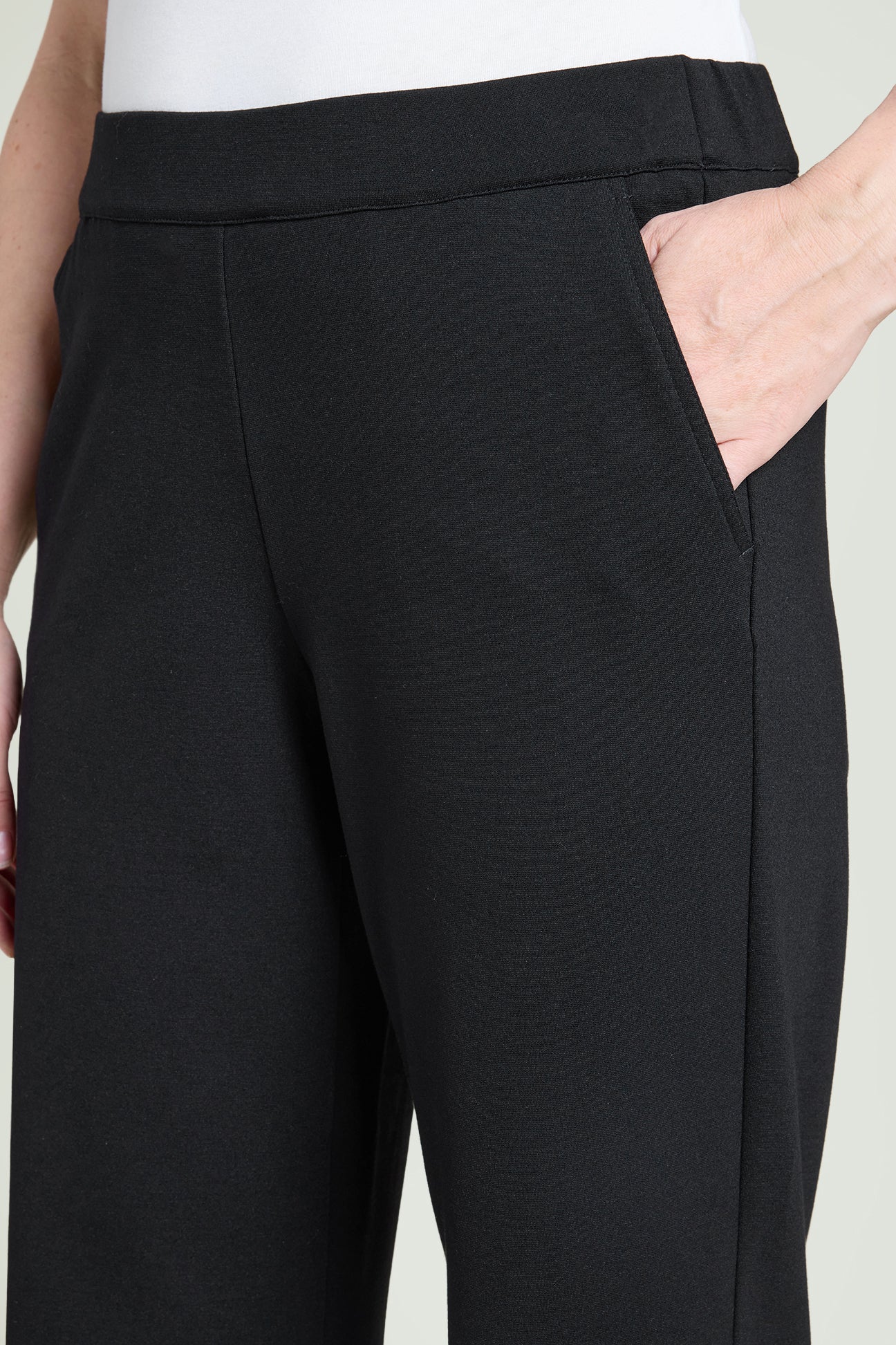PANTALONI PULL-ON AMPI IN PUNTO MILANO