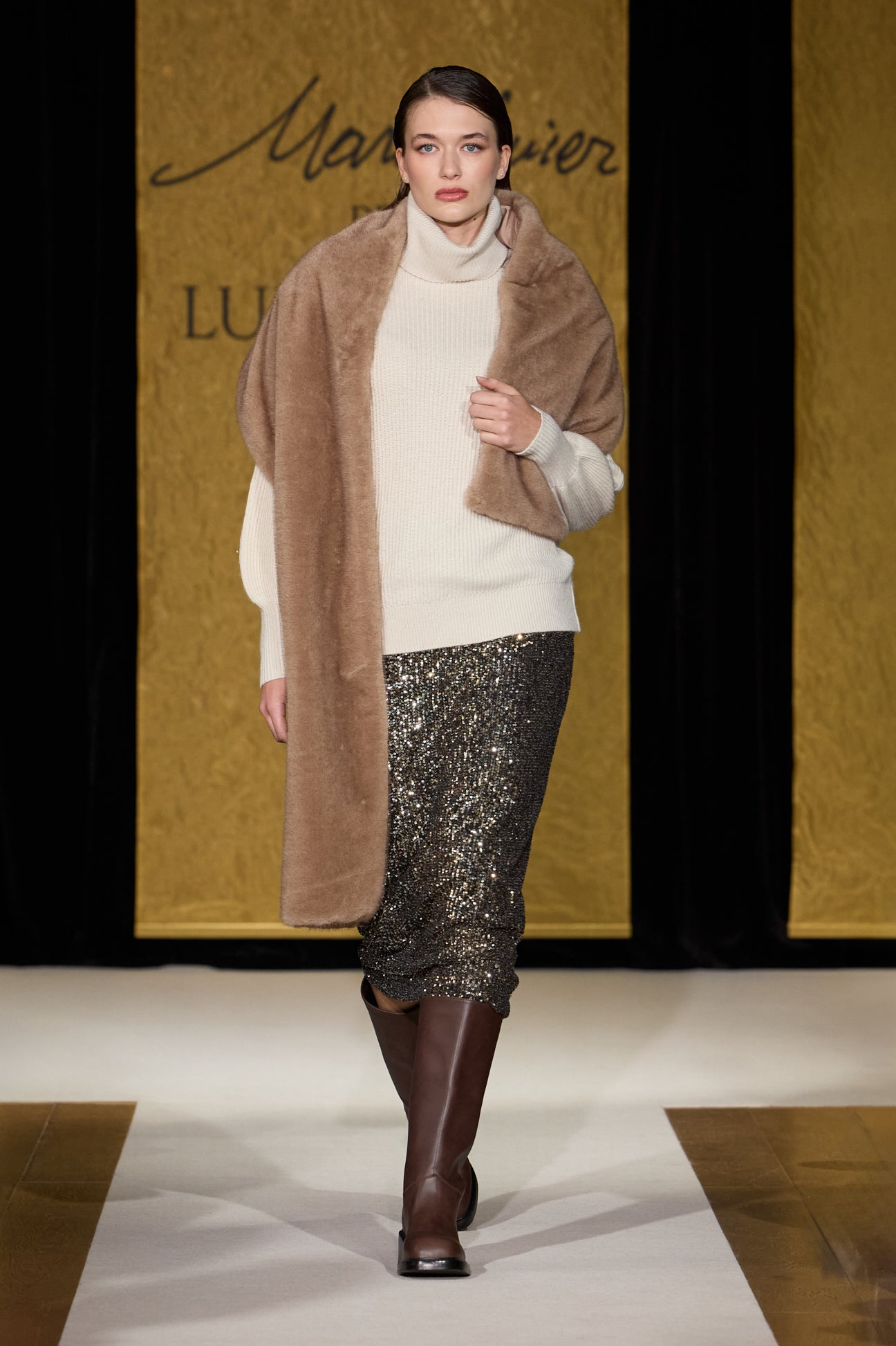 GONNA FULL PAILLETTES