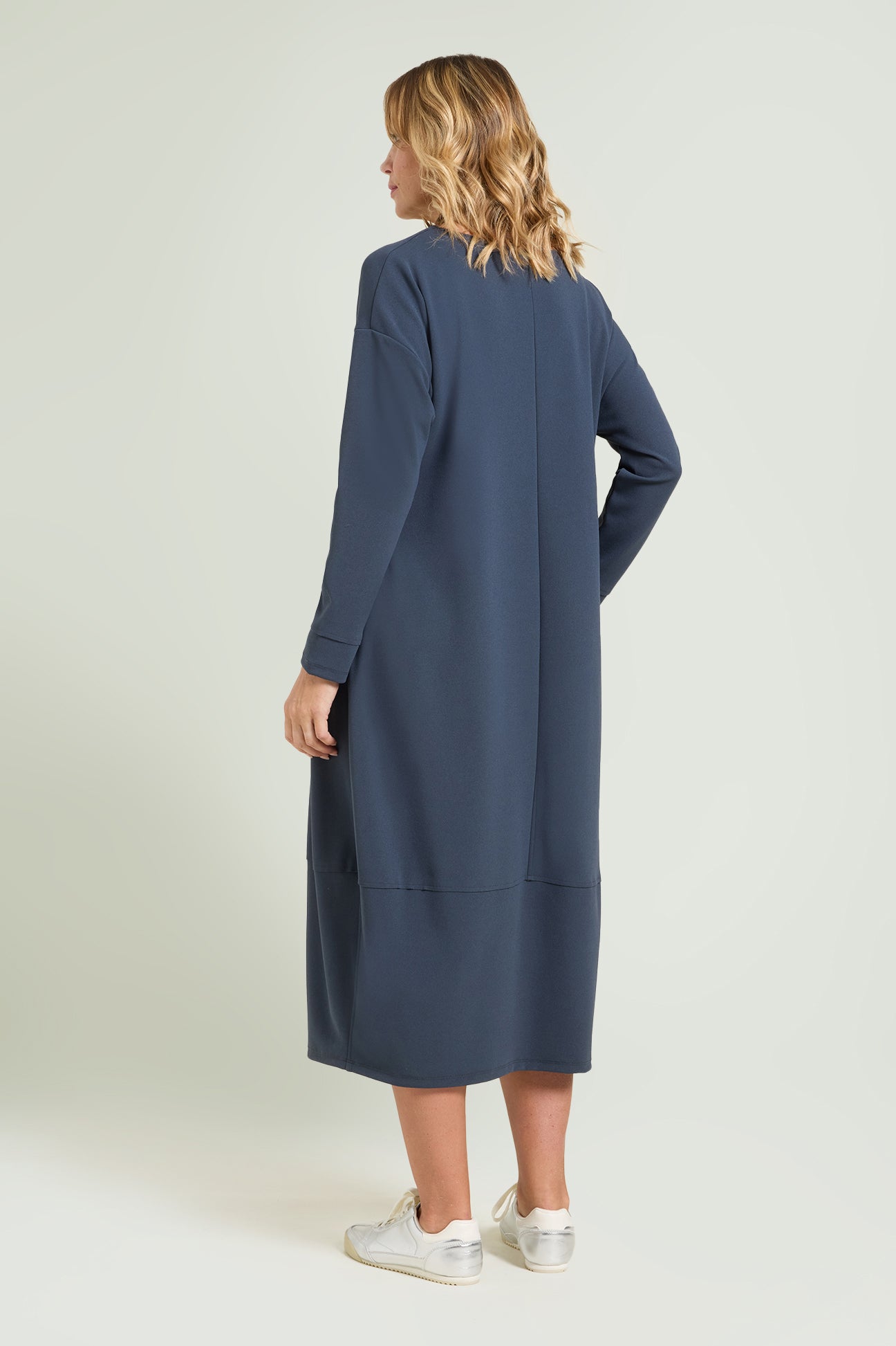 ABITO LUNGO IN SCUBA CREPE