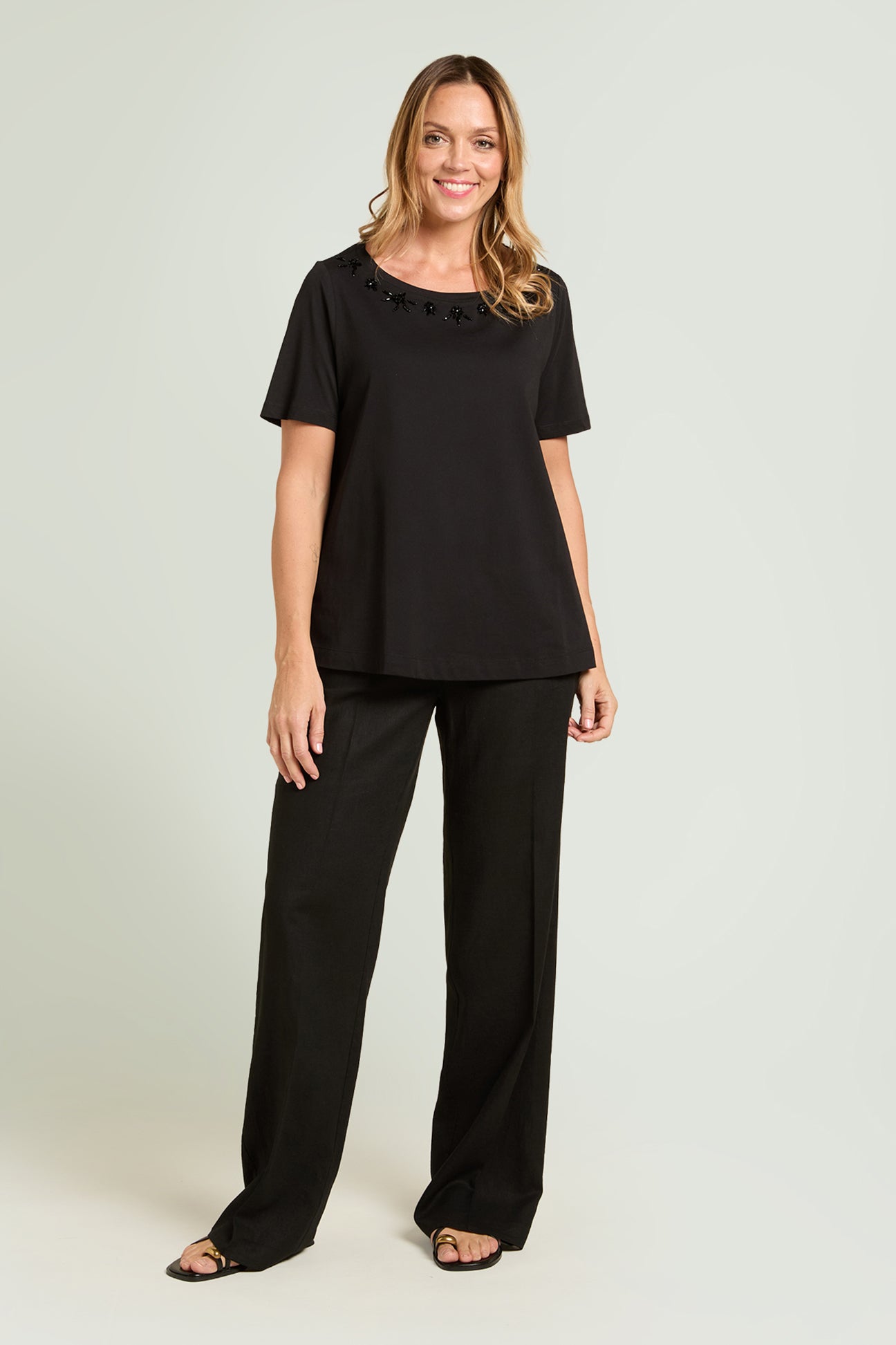 T-SHIRT RICAMATA