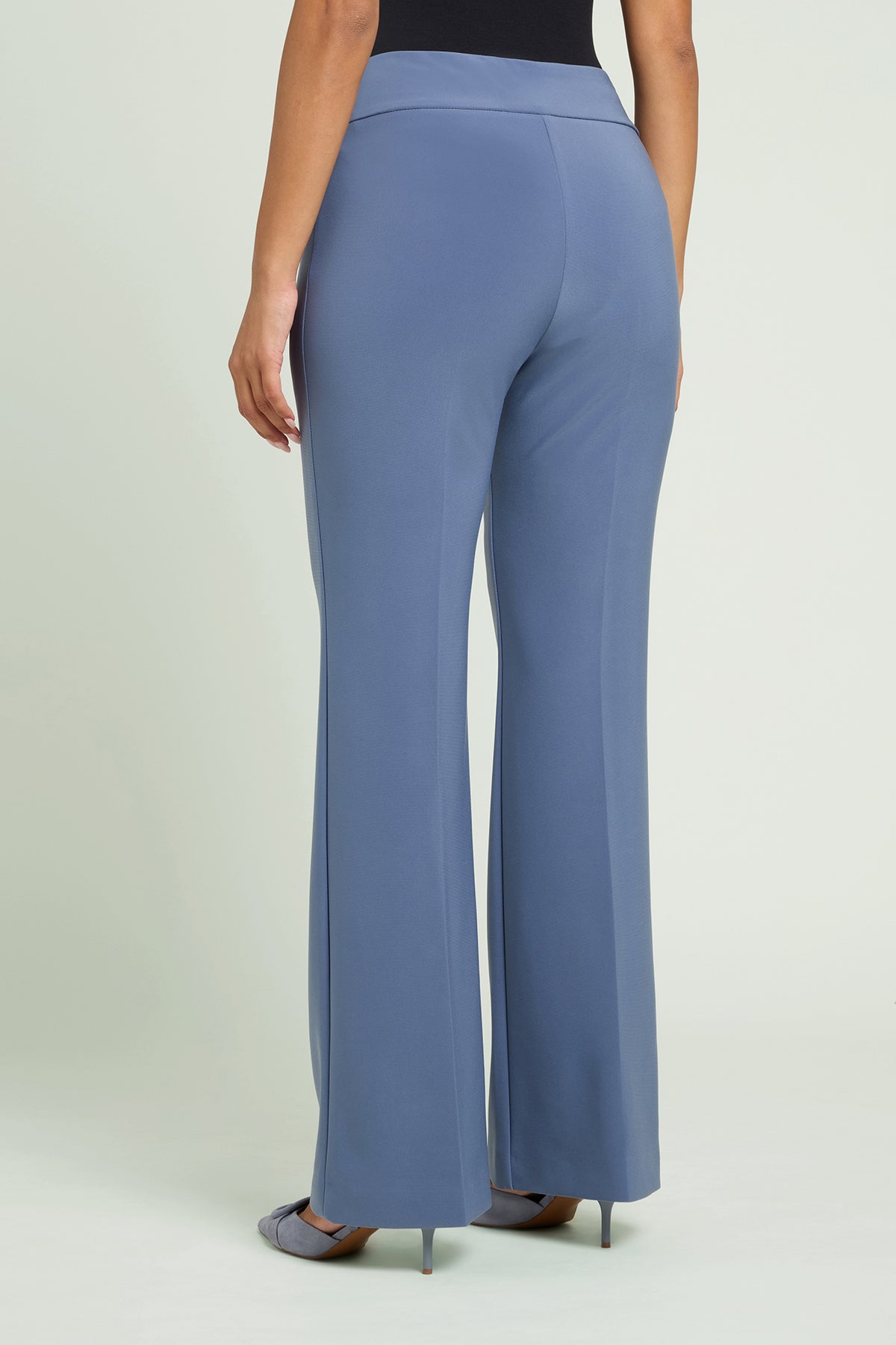PANTALONI PULL-ON FLARE IN COMPACT STRETCH