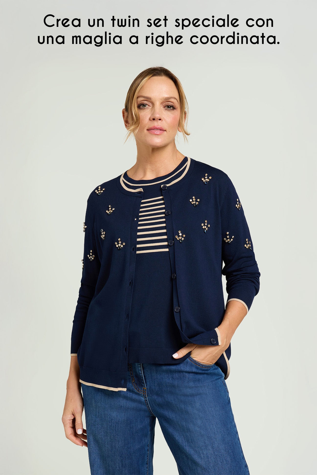 CARDIGAN IN VISCOSA COMFORT RICAMATO A MANO