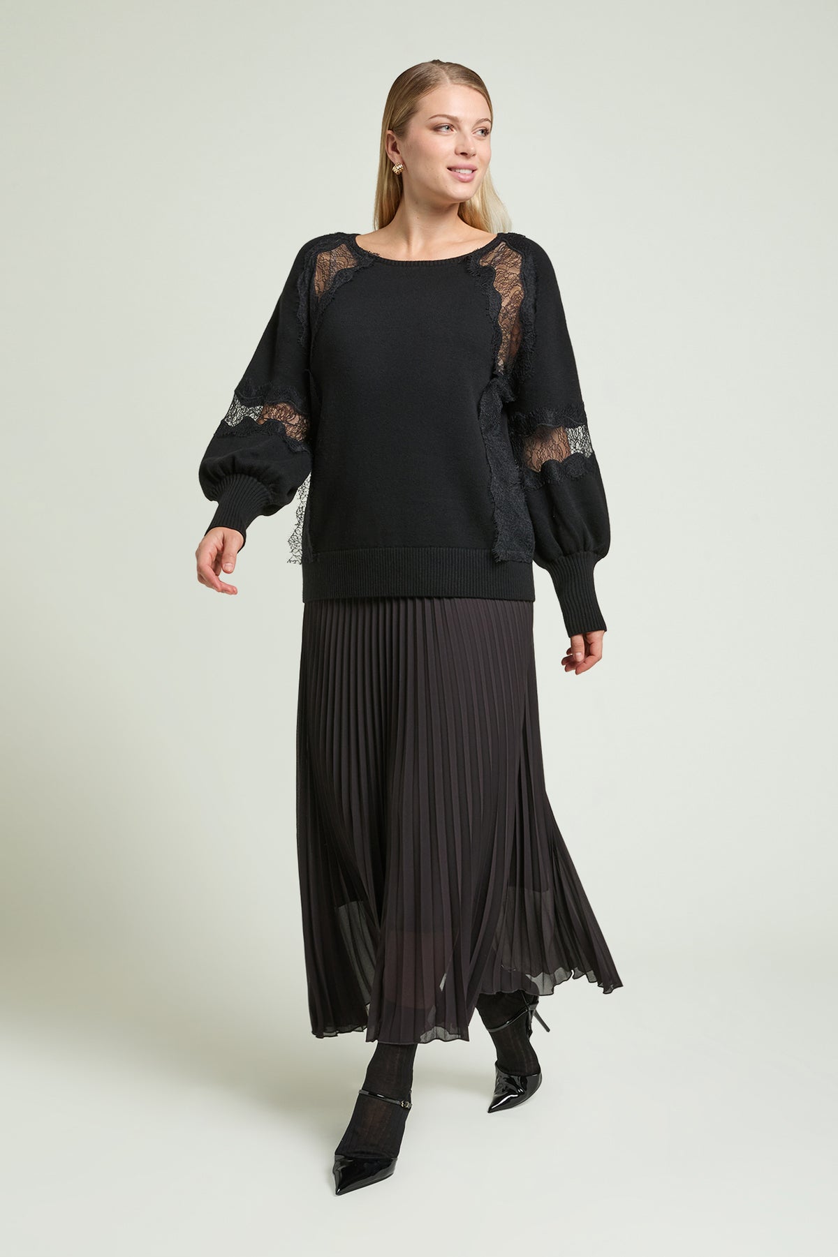 MAGLIA CON INTARSI IN PIZZO