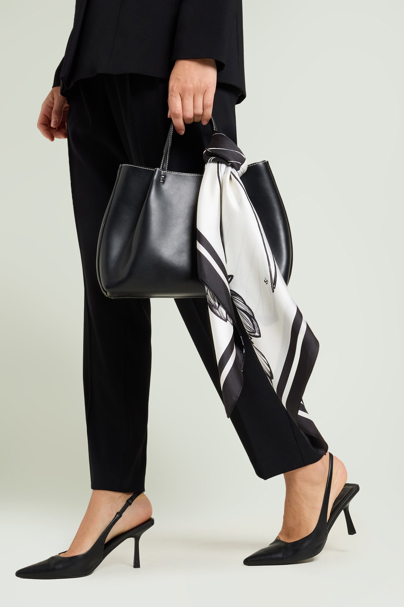 FOULARD STAMPATO IN PURA SETA