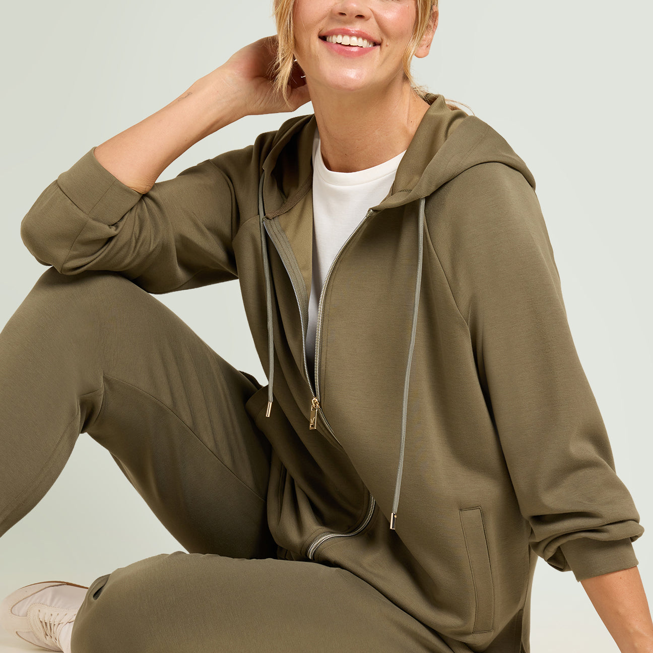 FELPA IN JERSEY SCUBA CON CAPPUCCIO