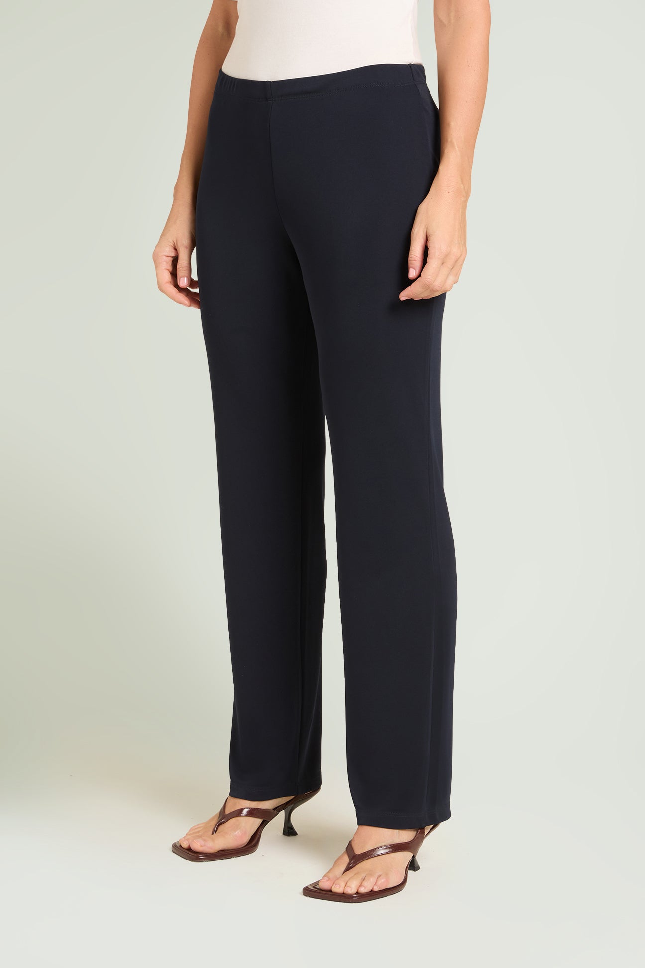 PANTALONI PULL-ON DRITTI IN JERSEY FLUIDO